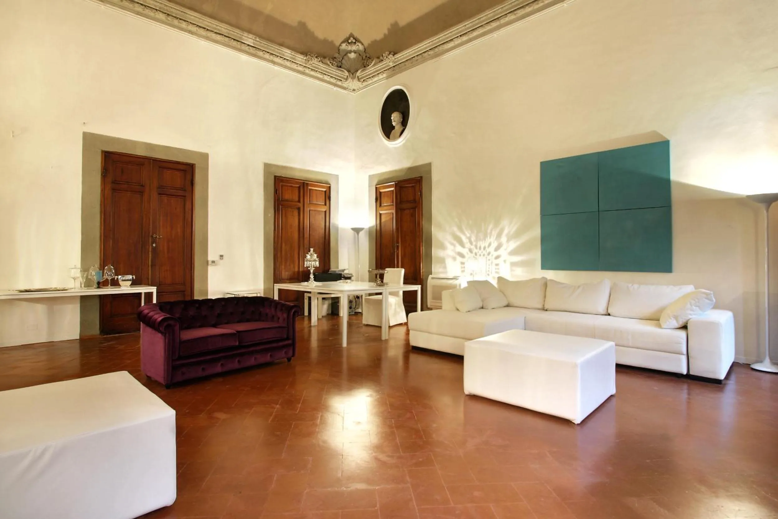 Lobby or reception in Palazzo Tolomei - Residenza D'Epoca