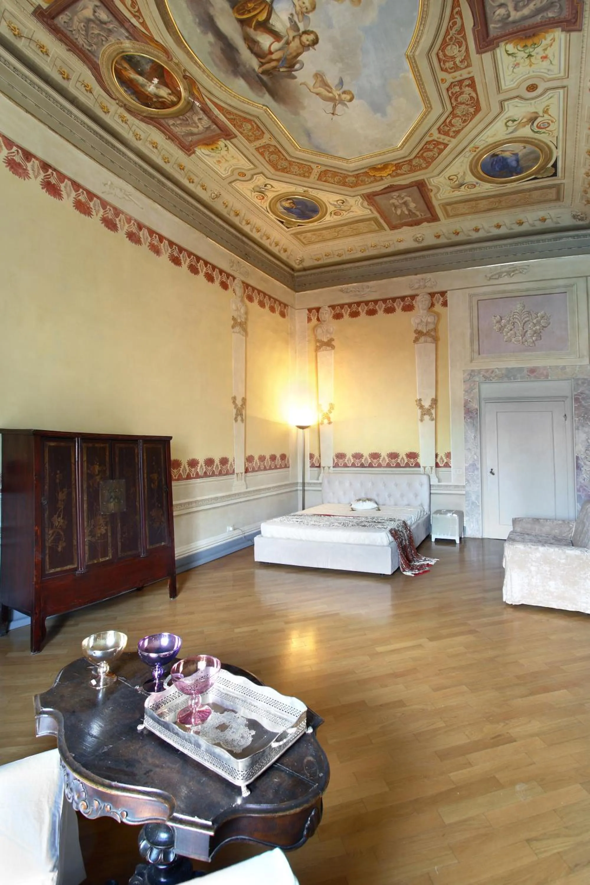 Living room in Palazzo Tolomei - Residenza D'Epoca