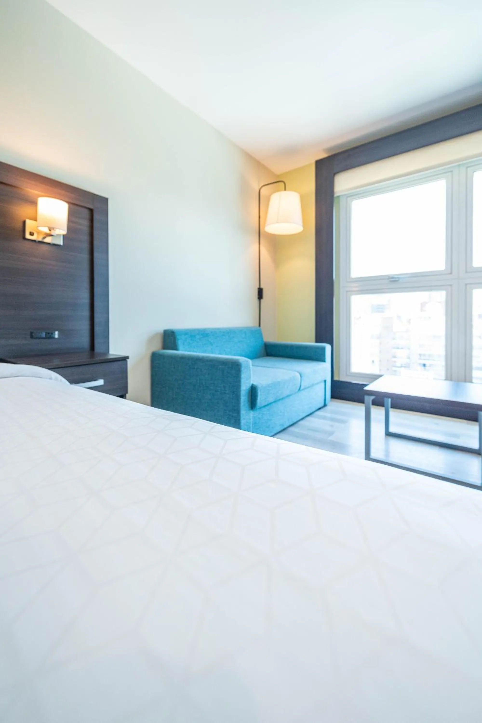 City view, Bed in Holiday Inn Express Rosario by IHG