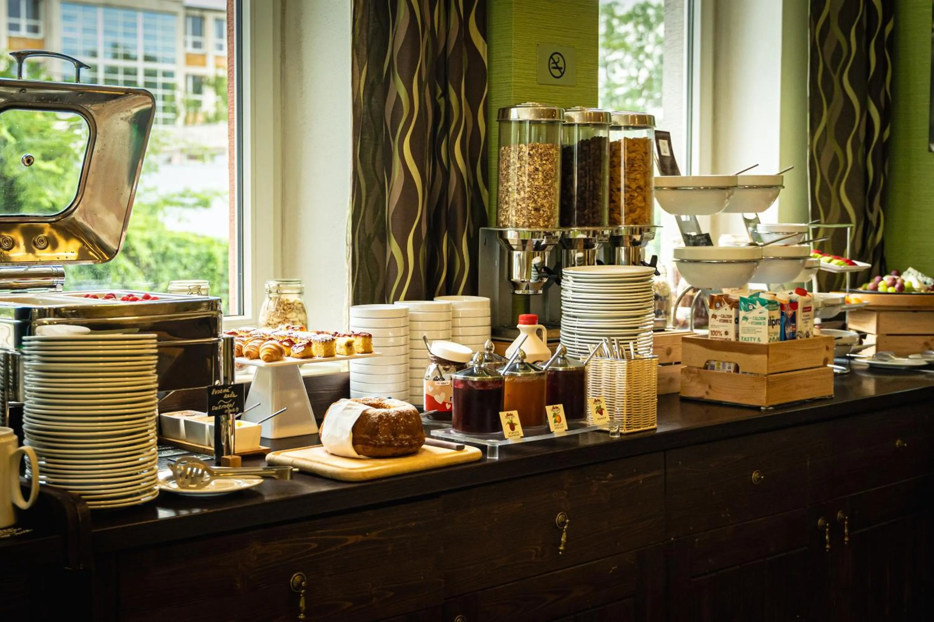 Breakfast in PREMIUM Business Hotel Bratislava