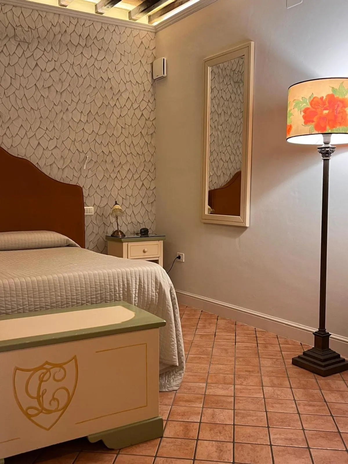 Photo of the whole room, Bed in Hotel Villa Cheli