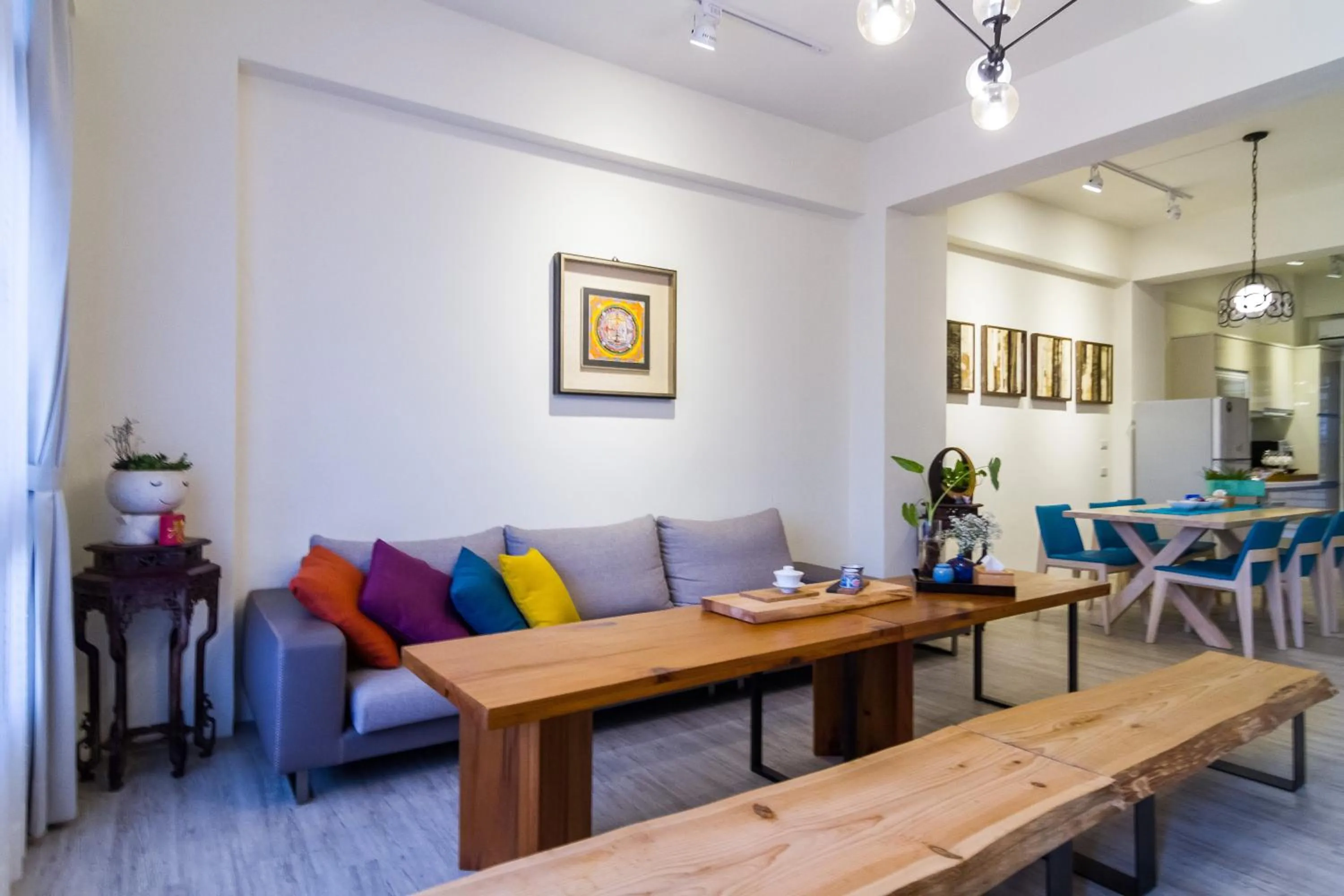 Communal lounge/ TV room in Wendy's home Toucheng Mansion A