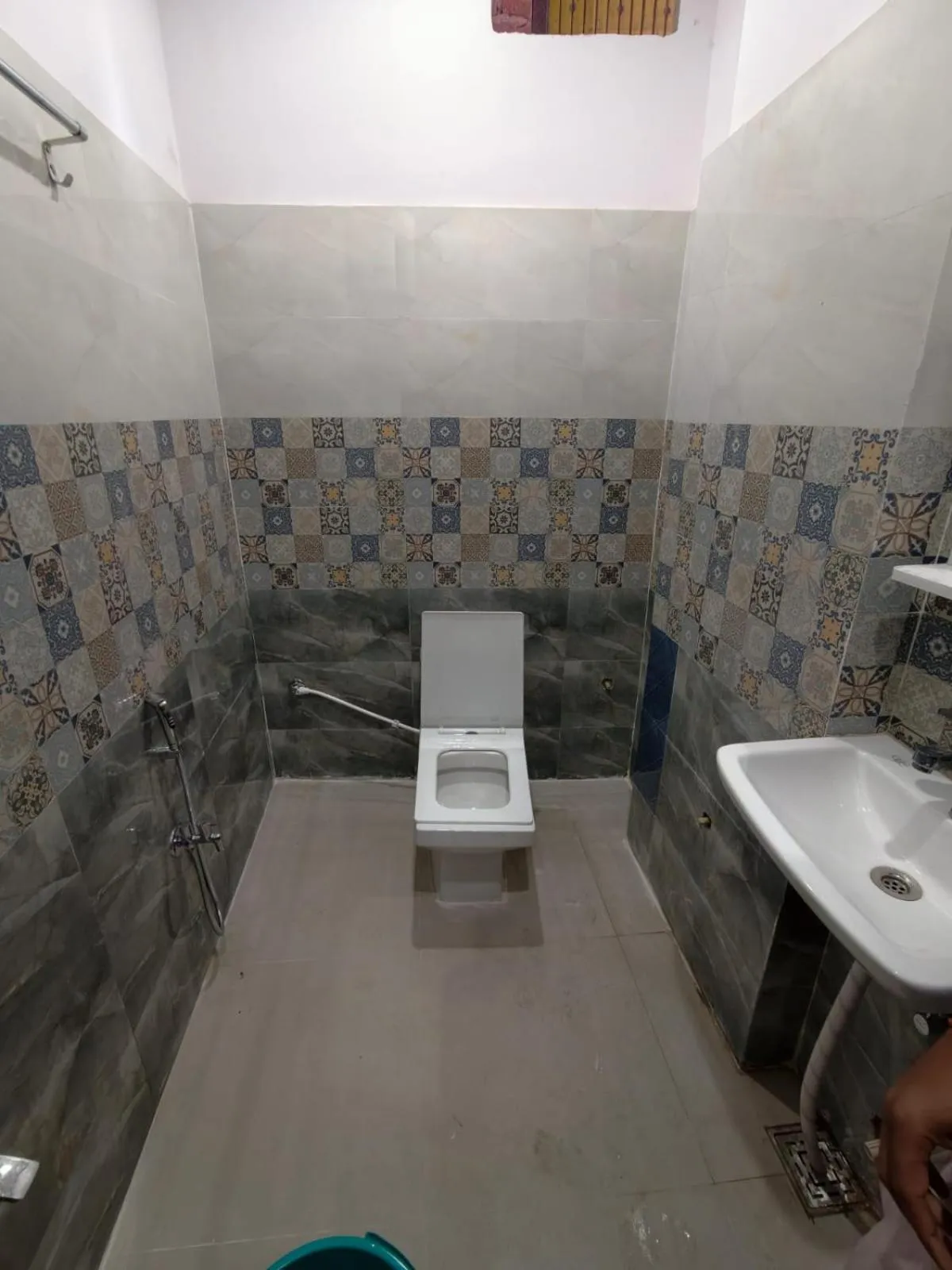 Toilet in Maurya Royal