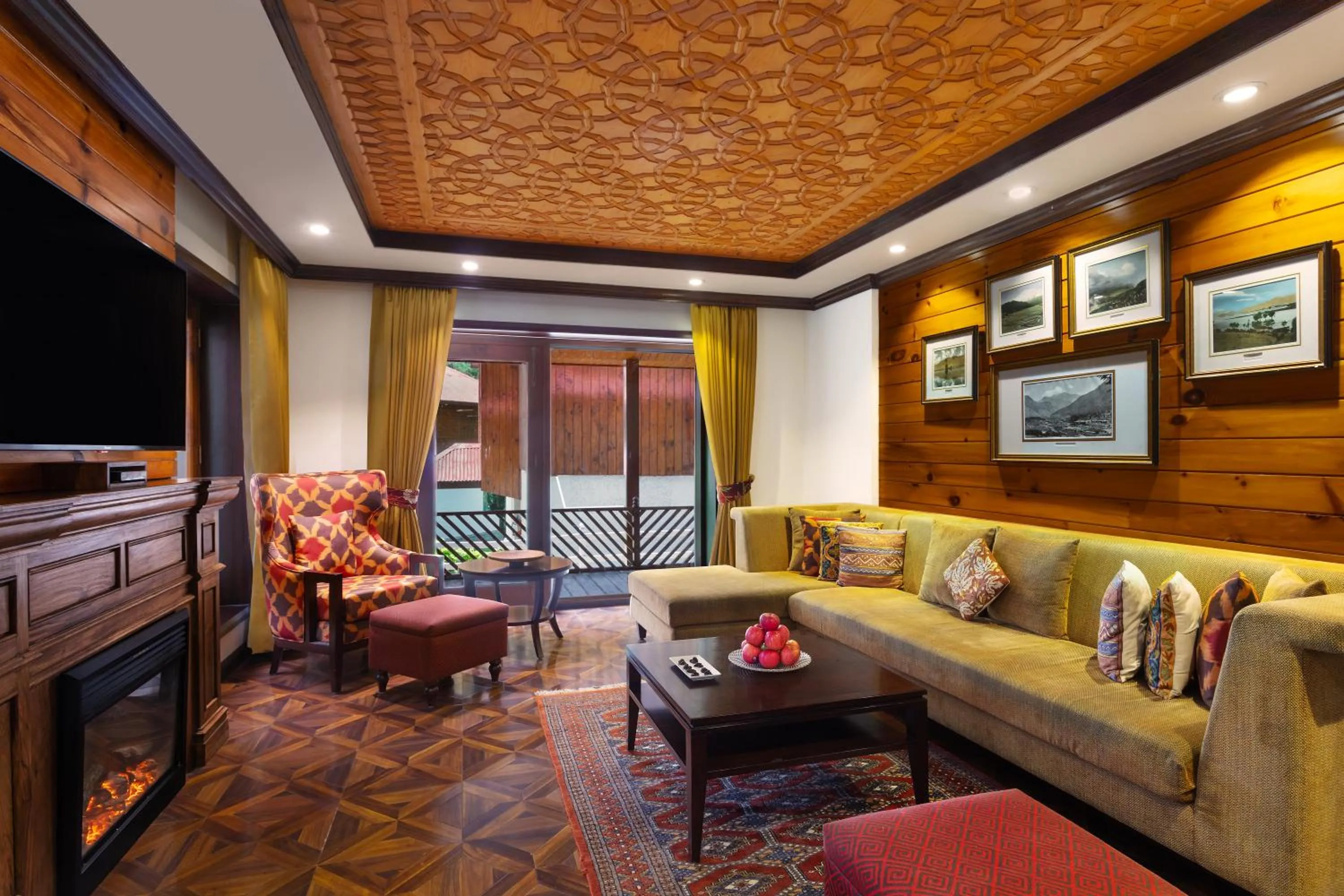 Living room in Welcomhotel by ITC Hotels, Pine N Peak, Pahalgam