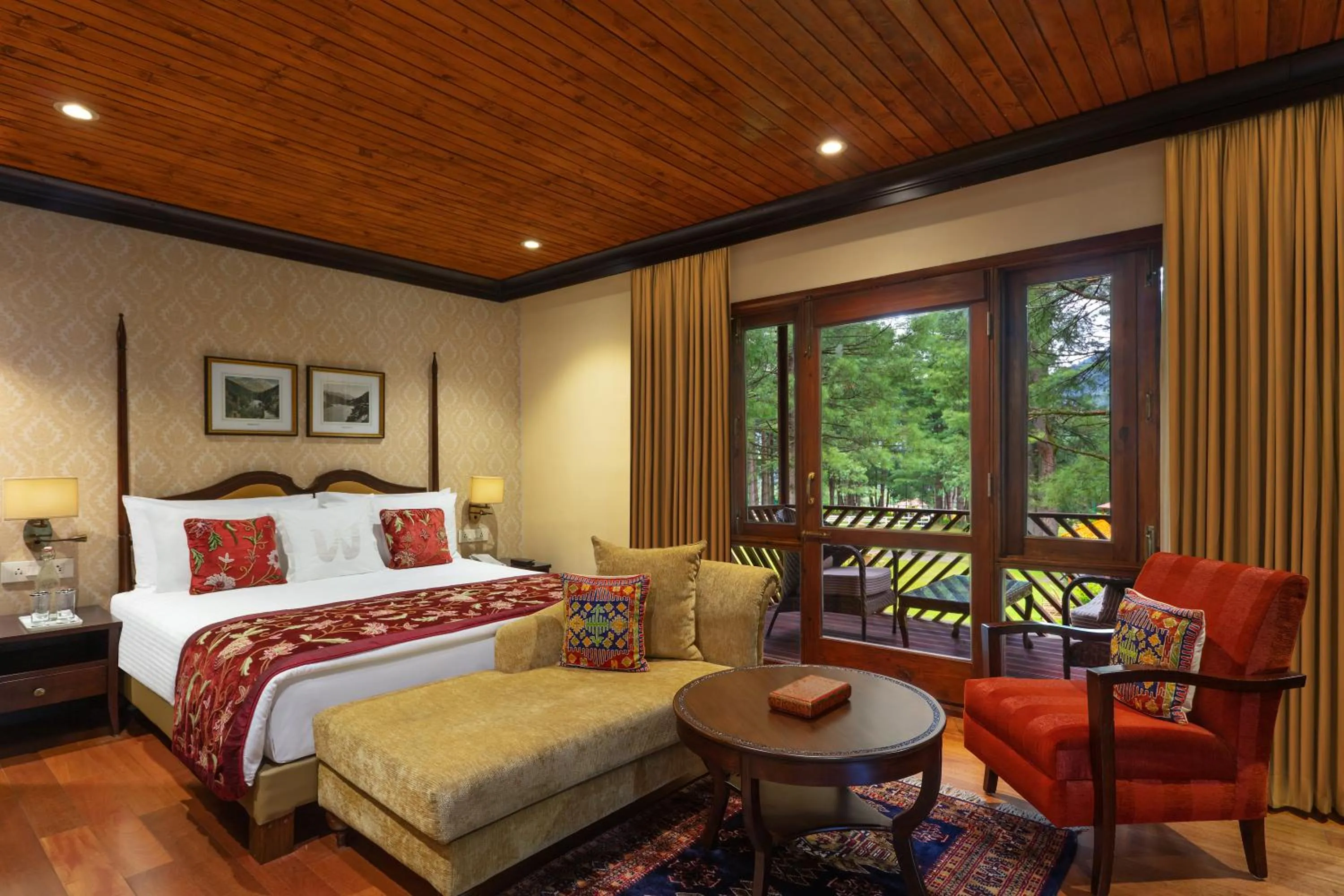 Bedroom, Bed in Welcomhotel by ITC Hotels, Pine N Peak, Pahalgam
