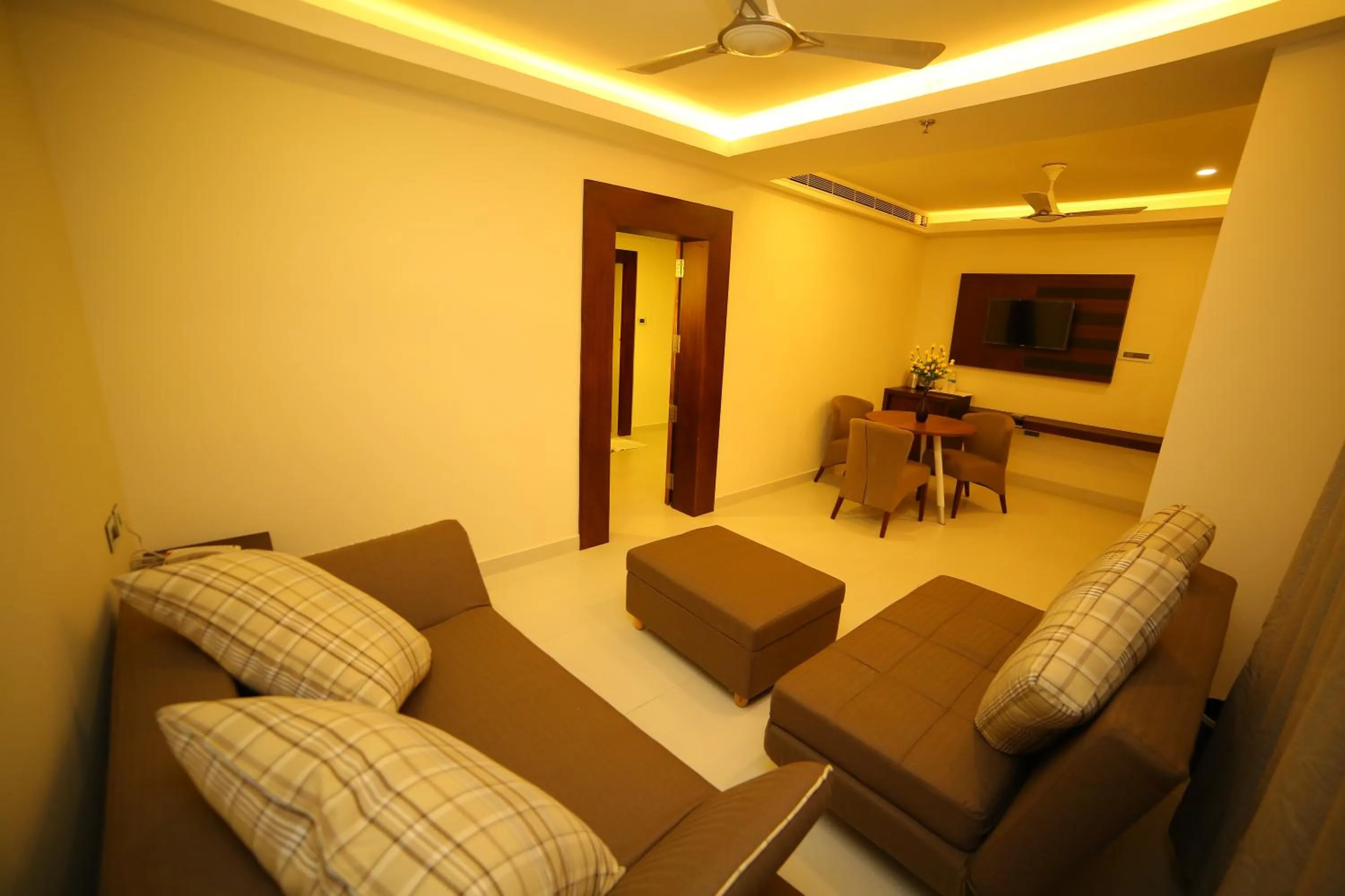 Living room in Vavas Inn & Suites