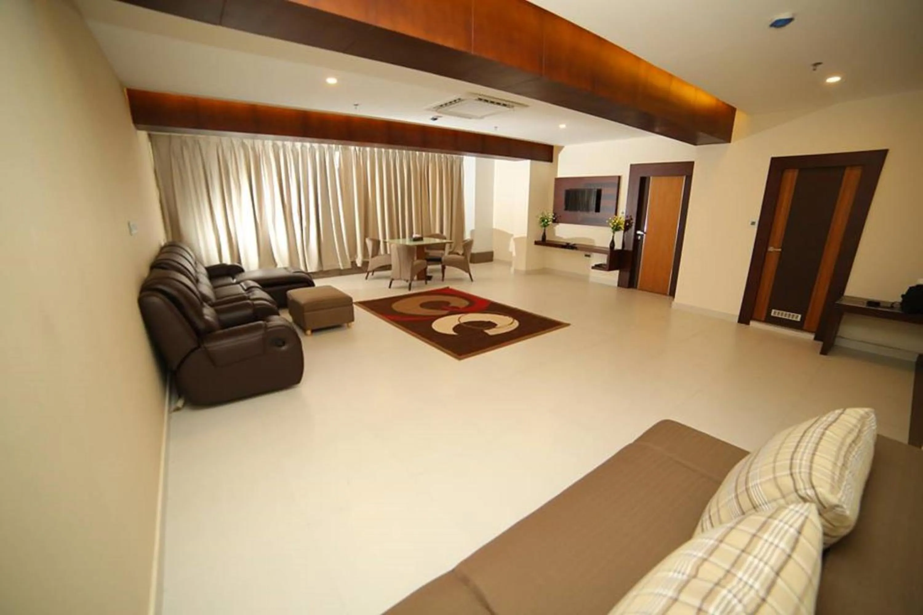 Living room in Vavas Inn & Suites