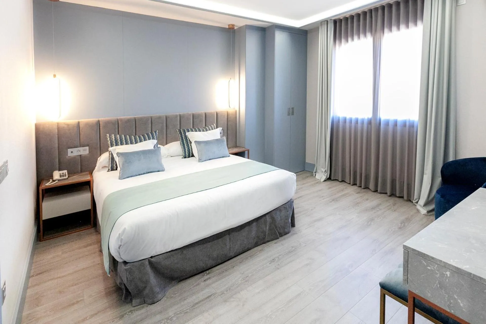 Bed in Hotel Alfonso VIII