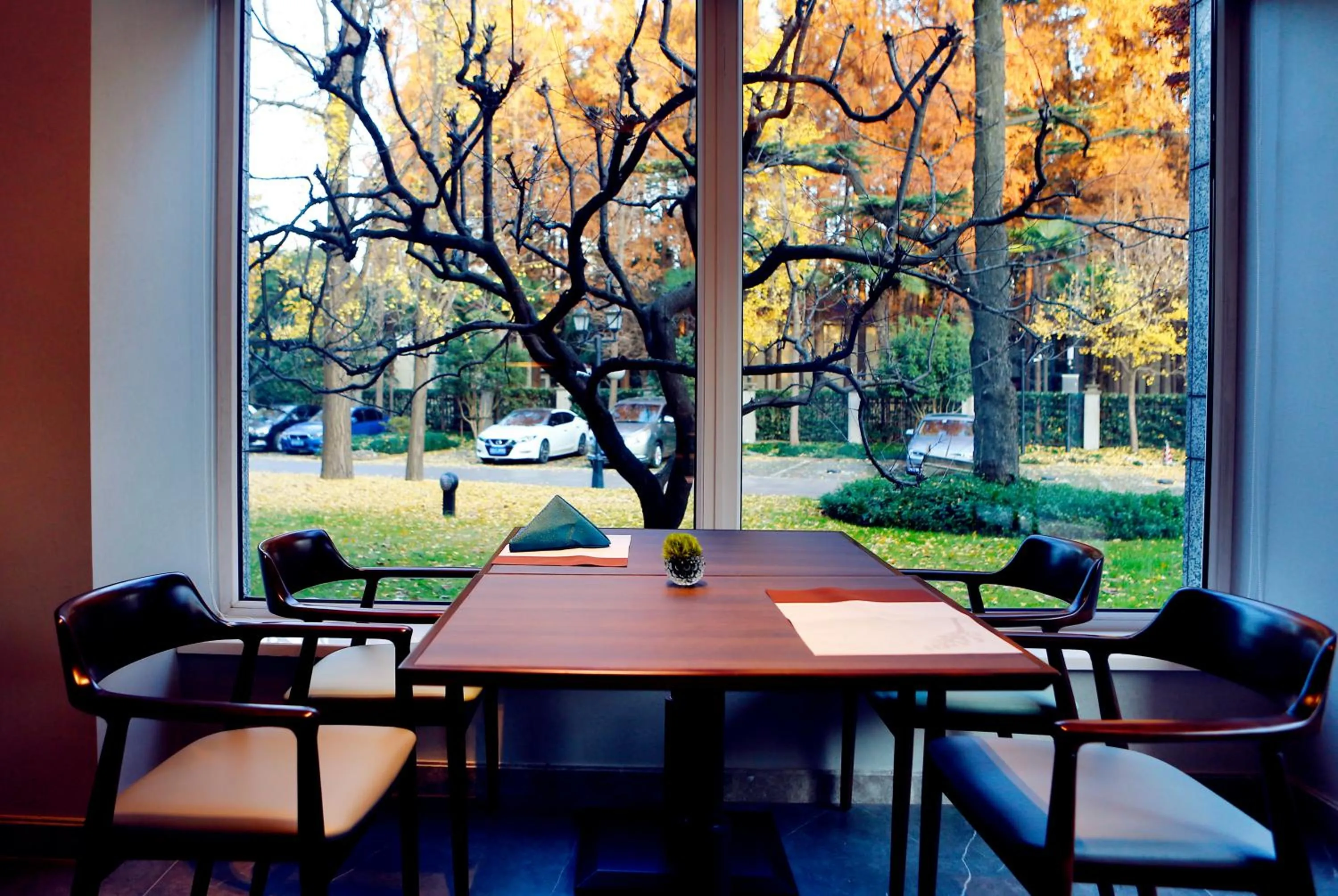 Restaurant/places to eat in Hong Qiao State Guest House