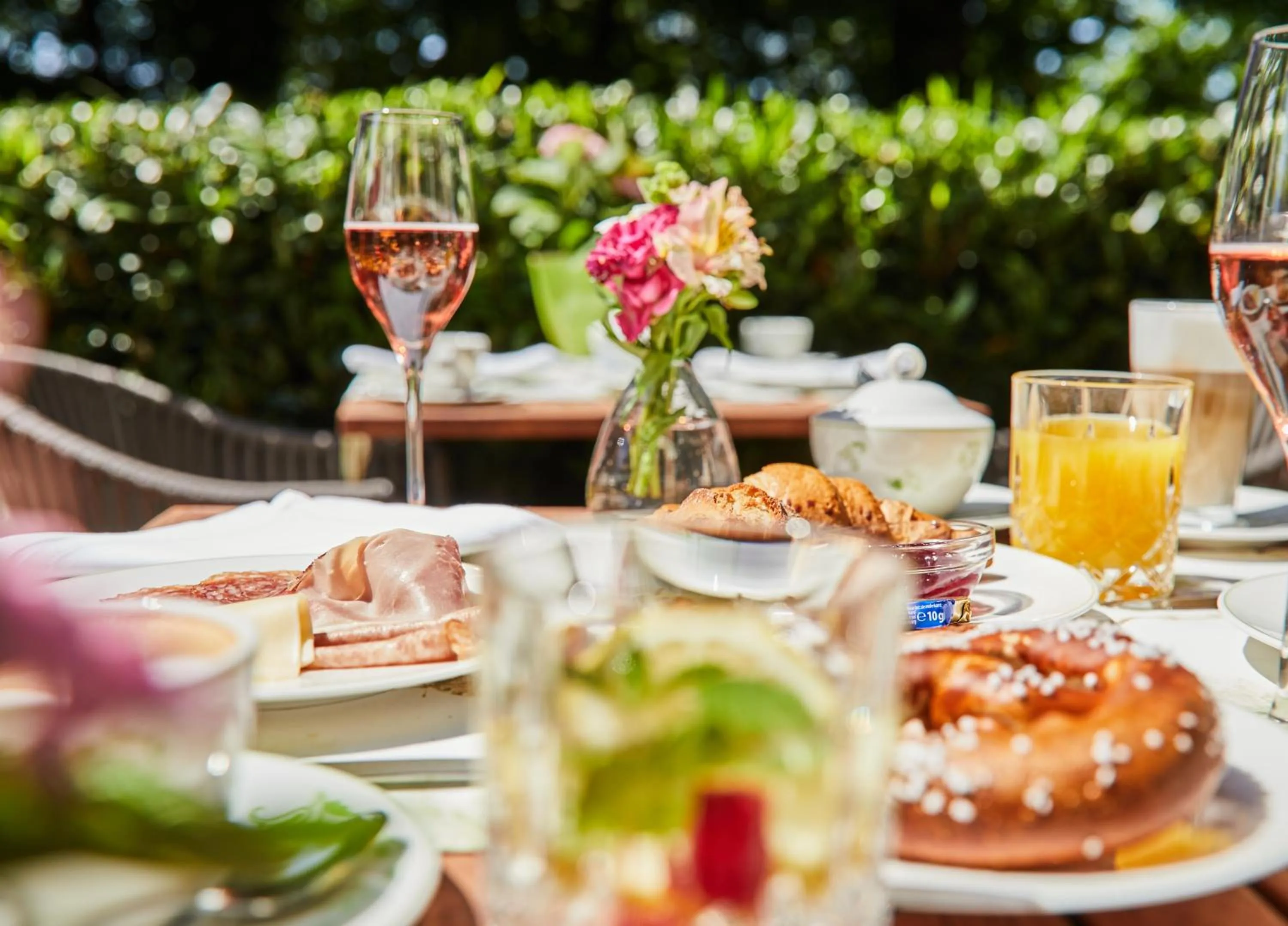 Breakfast in Hotel Freisinger Hof