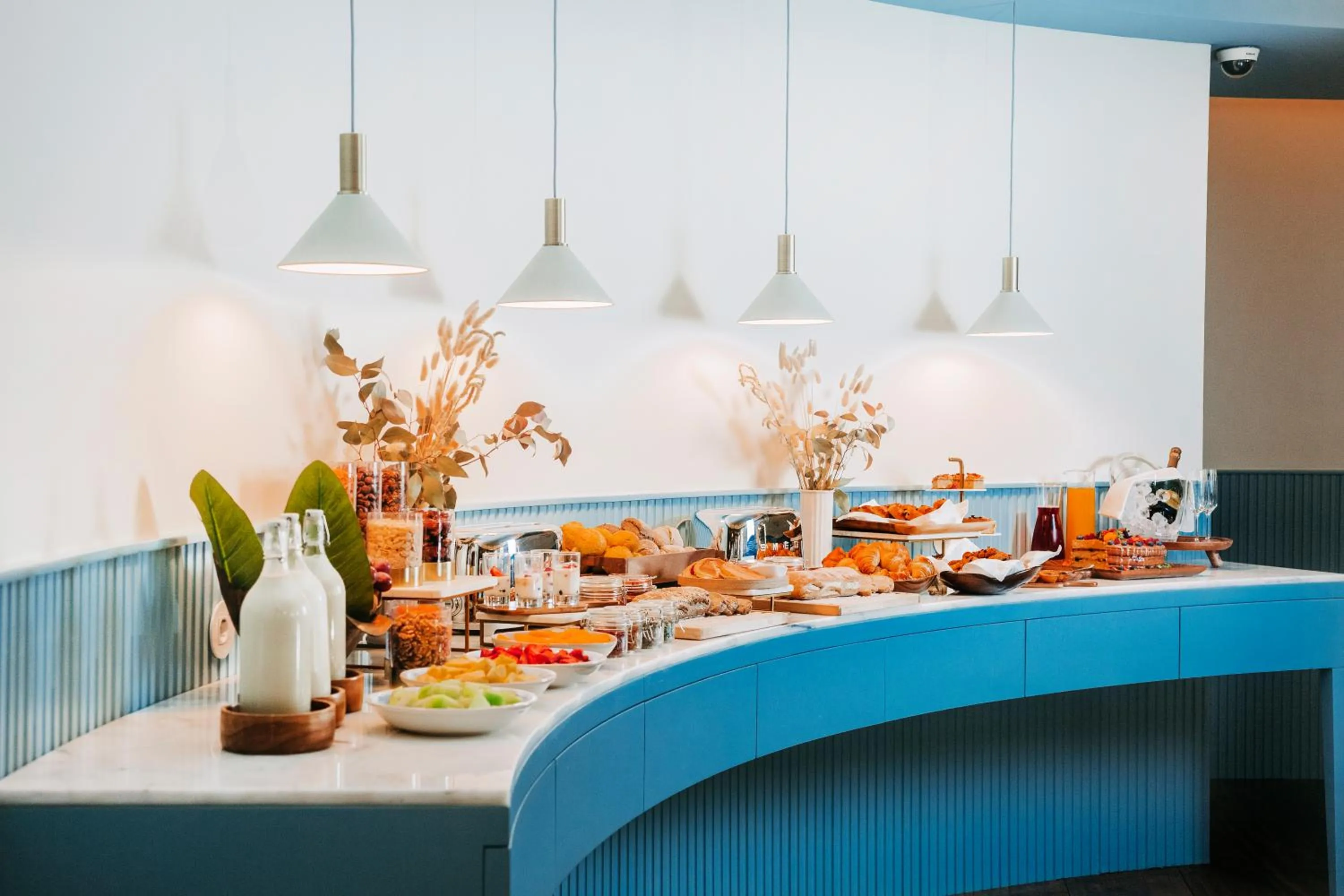 Restaurant/places to eat in The Vintage Hotel & Spa Lisbon