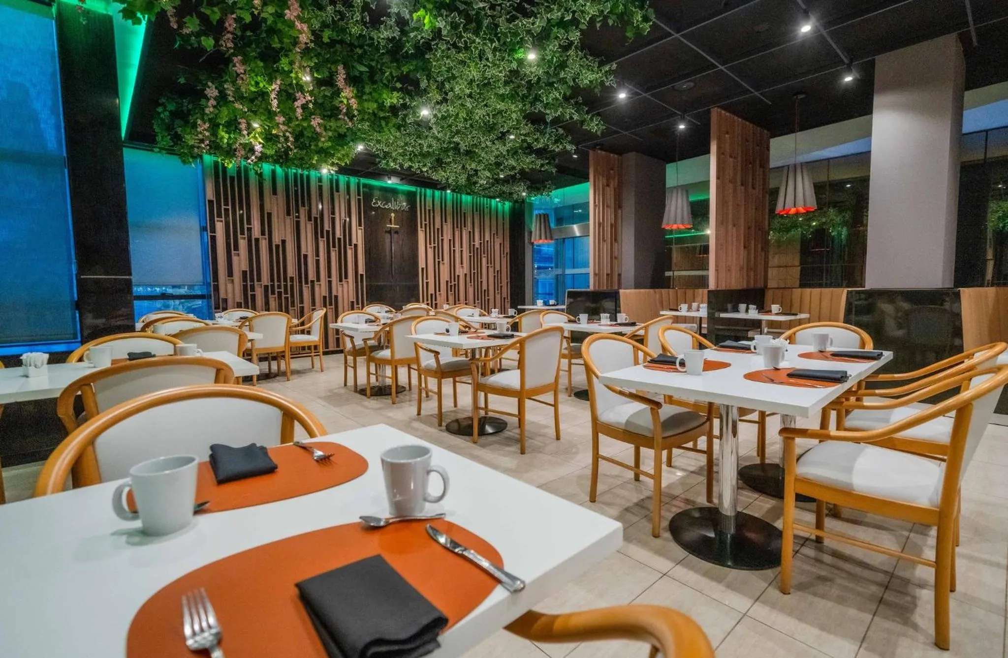 Breakfast in Holiday Inn Rosario by IHG