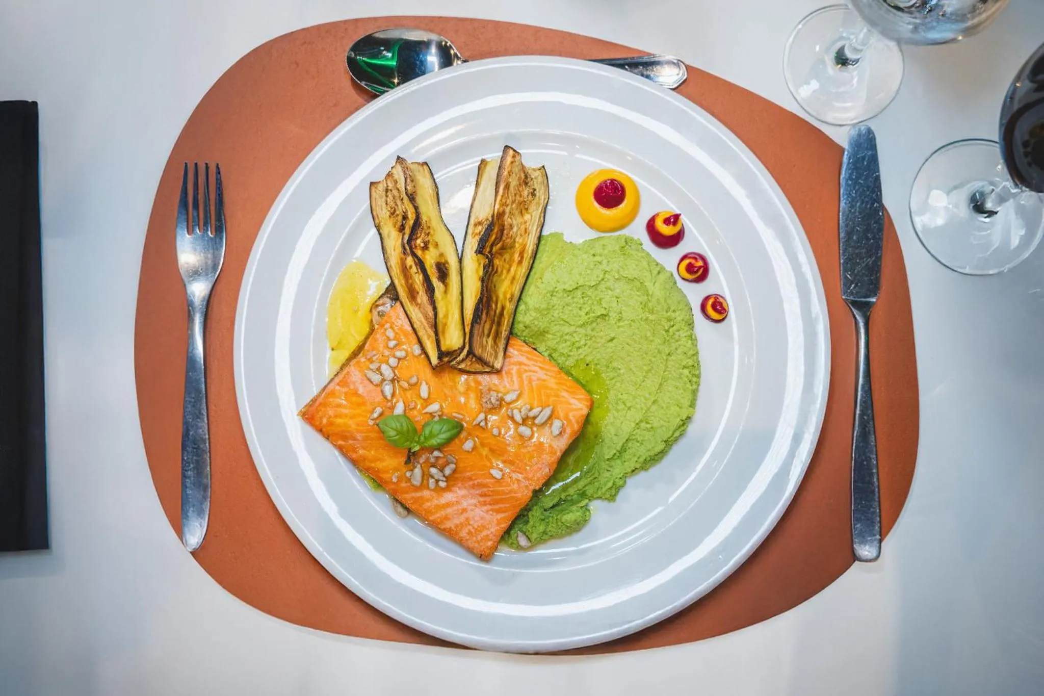 Restaurant/places to eat in Holiday Inn Rosario by IHG