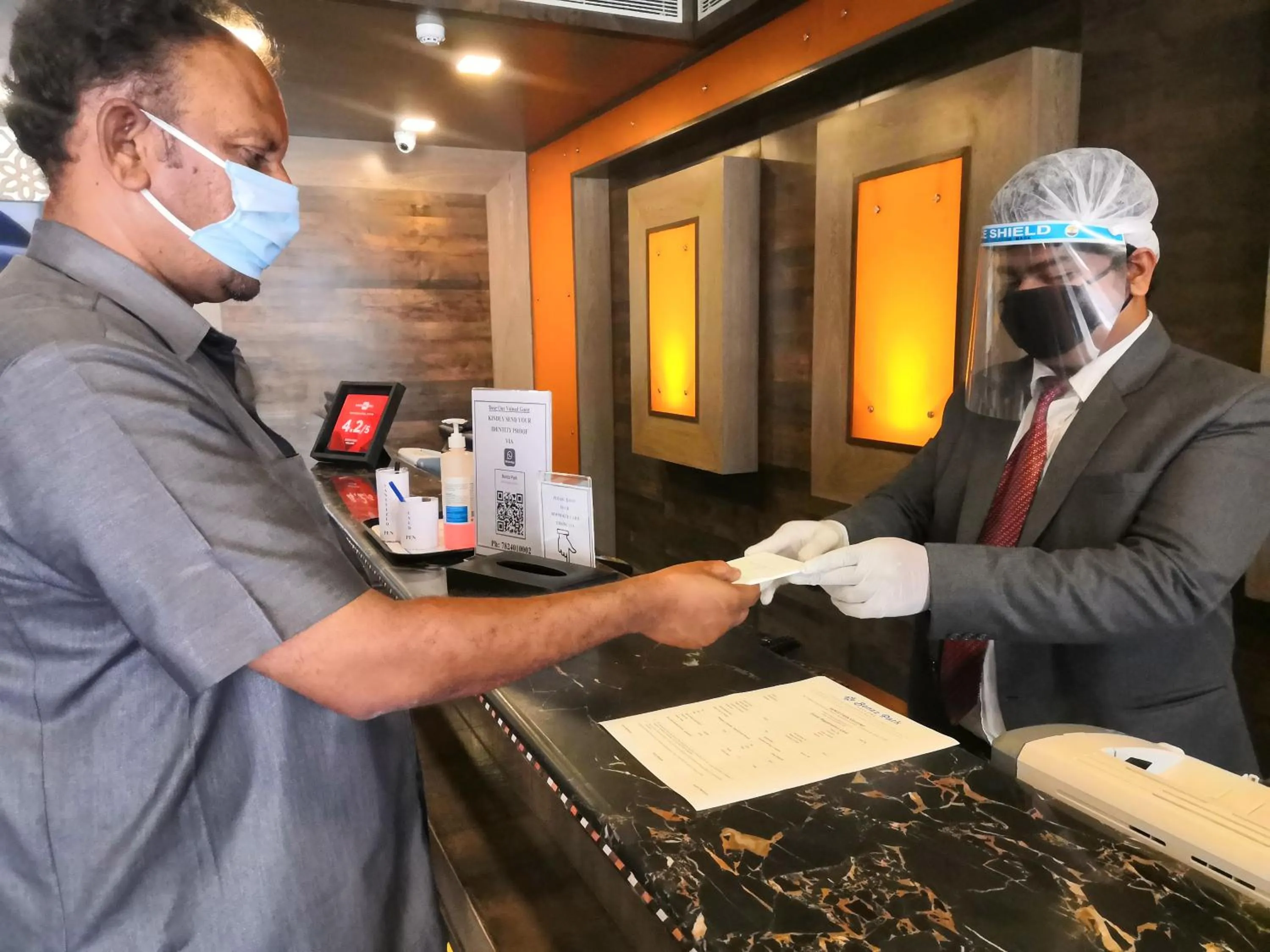 Lobby or reception in Hotel Benzz Park Vellore