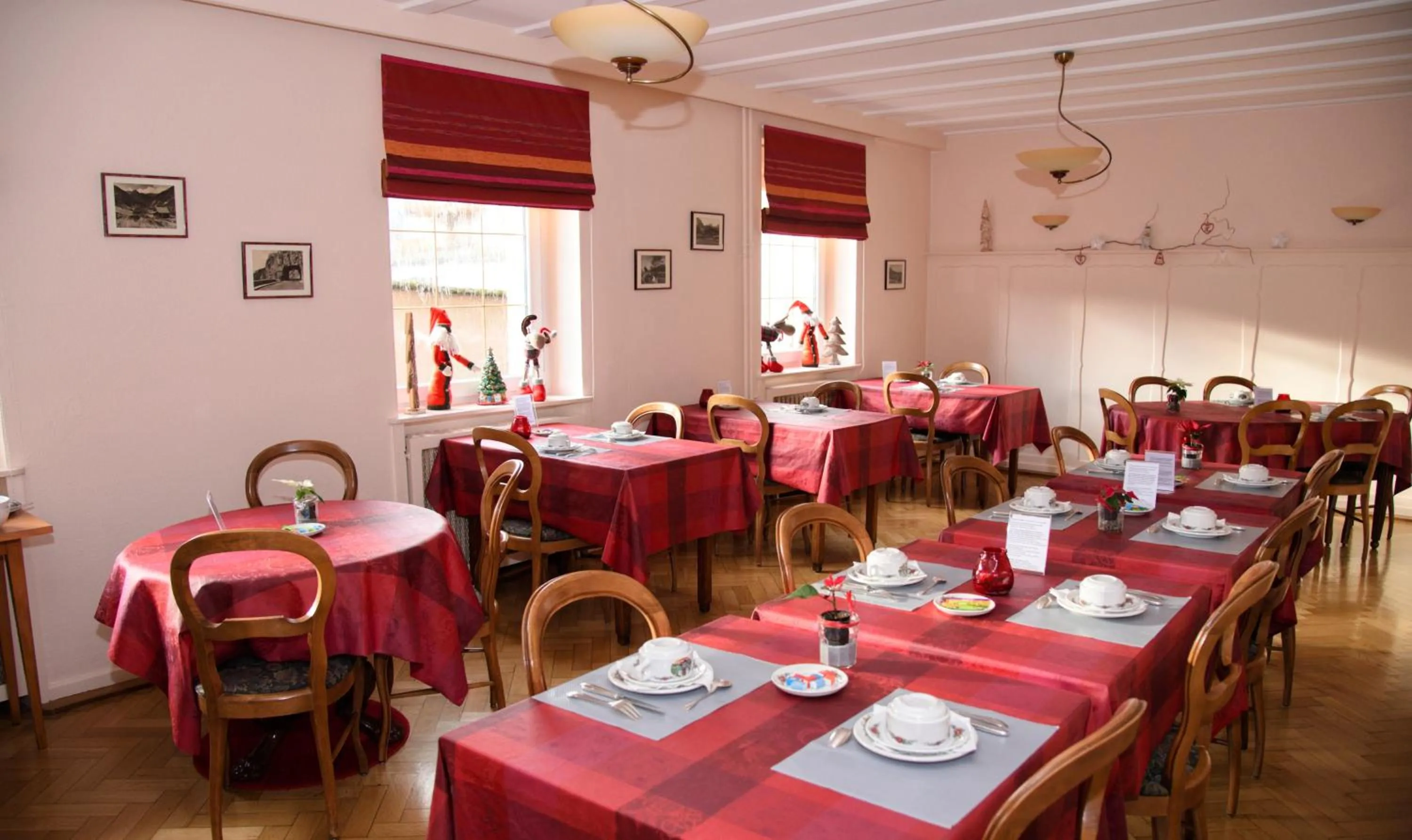 Breakfast in Hôtel Deybach