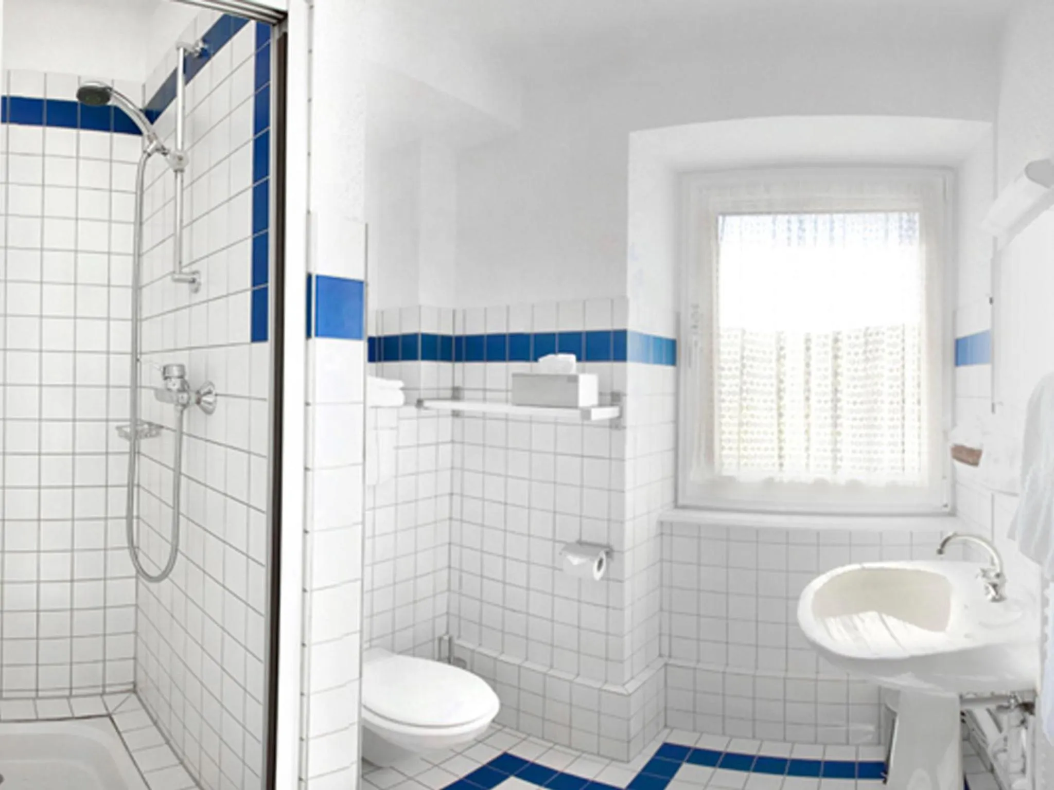 Bathroom in Hôtel Deybach