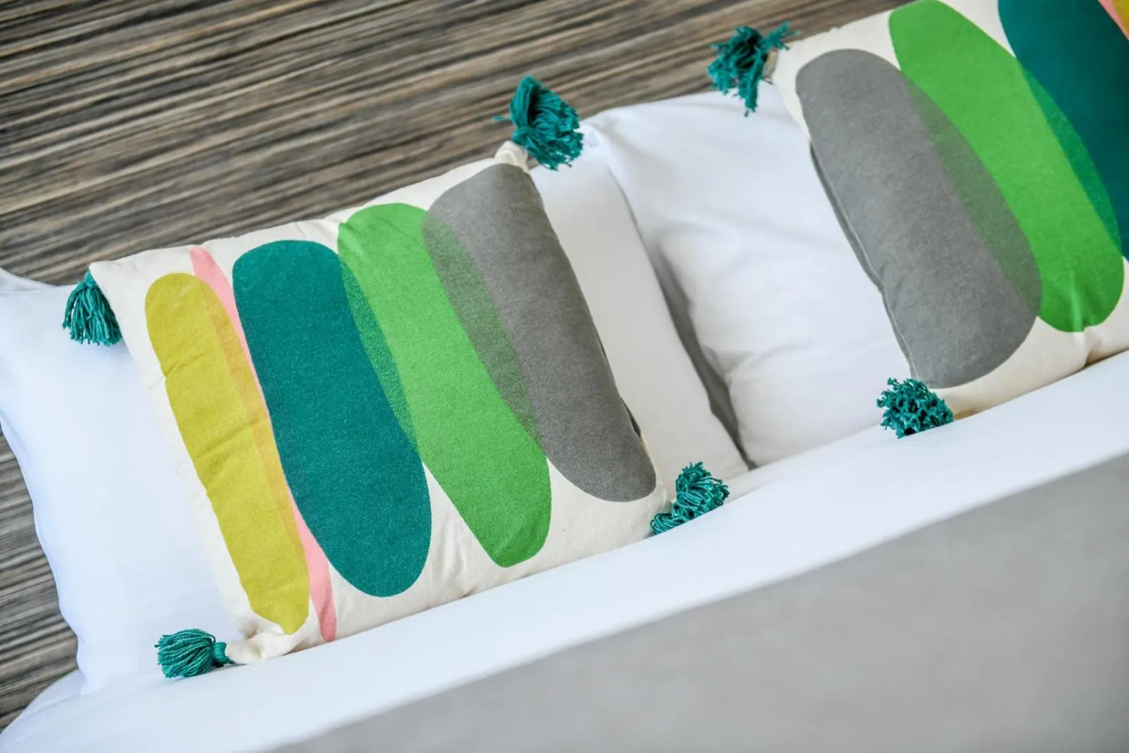 Bed in Logis Hotel de France