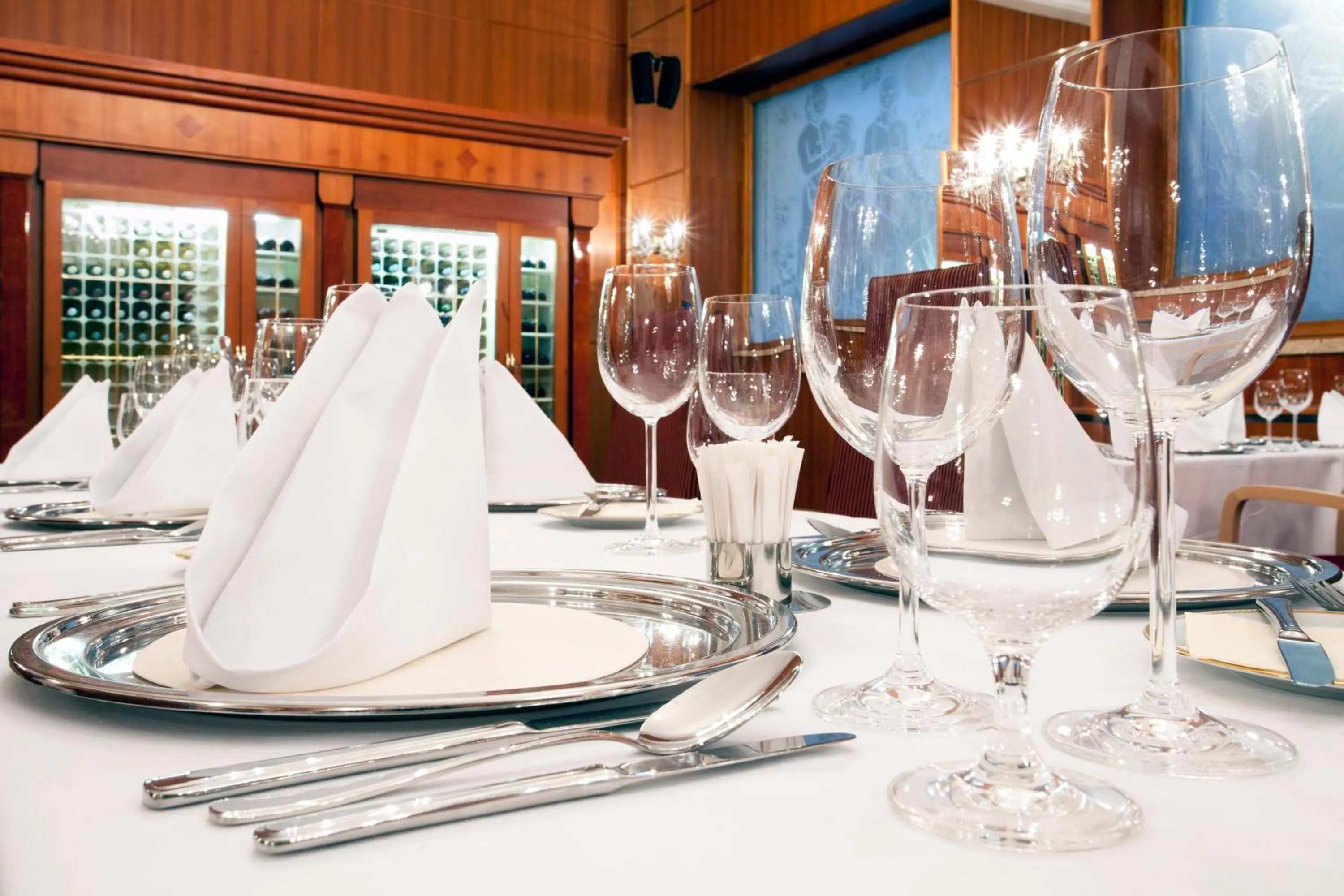 Restaurant/places to eat in Hotel Devín