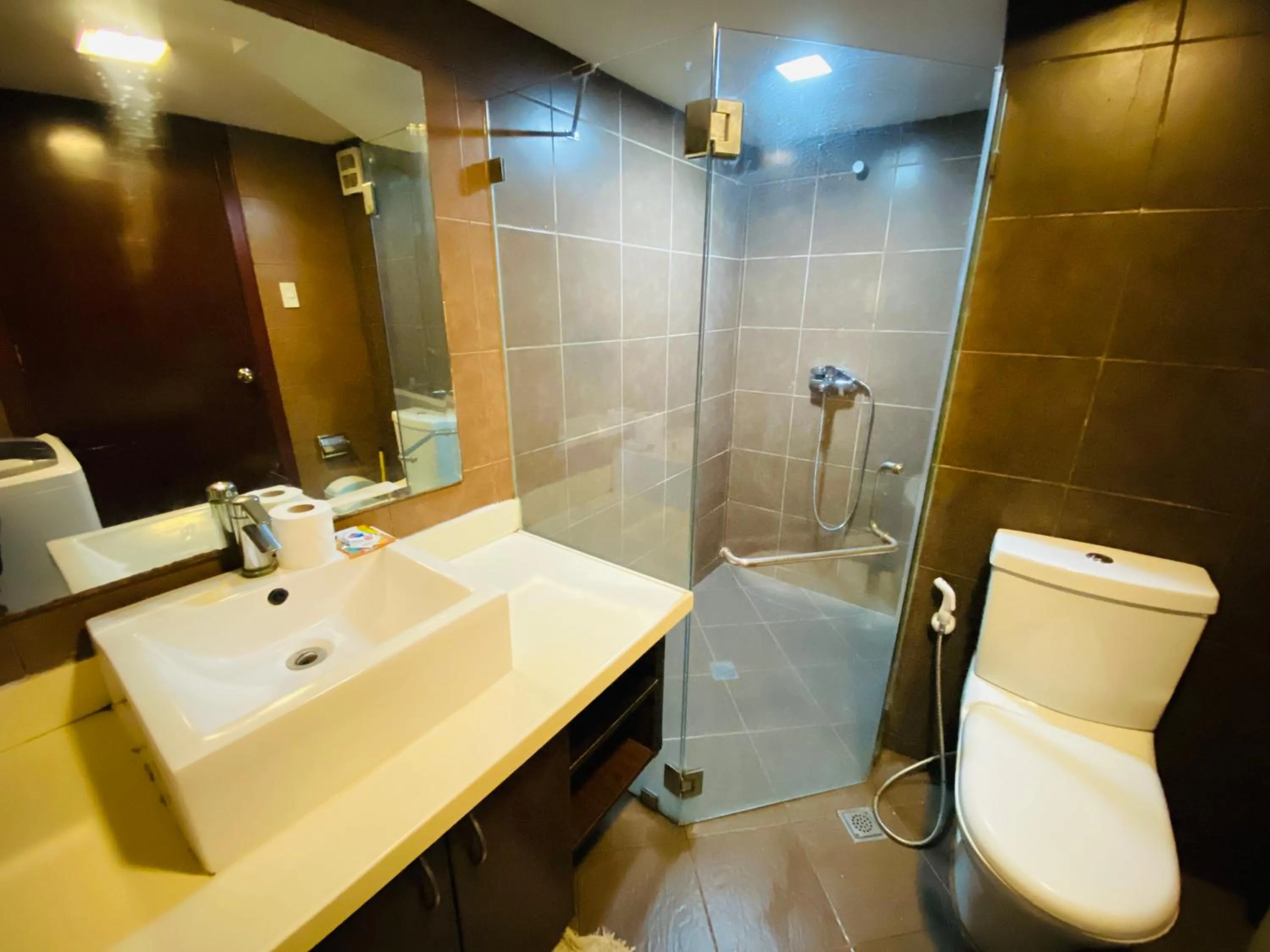 Cebu City Huge Lofts by P&J