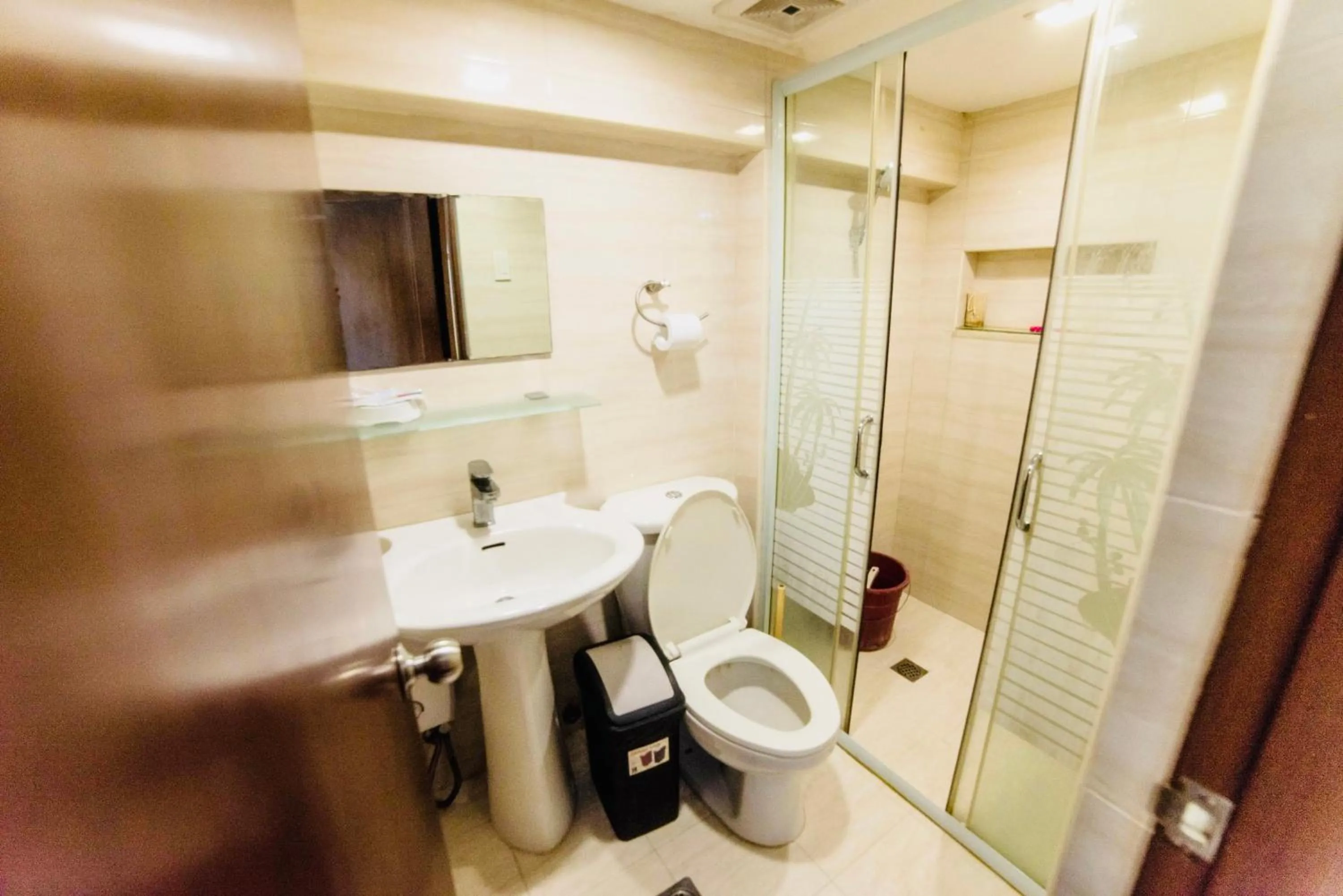 Cebu City Huge Lofts by P&J