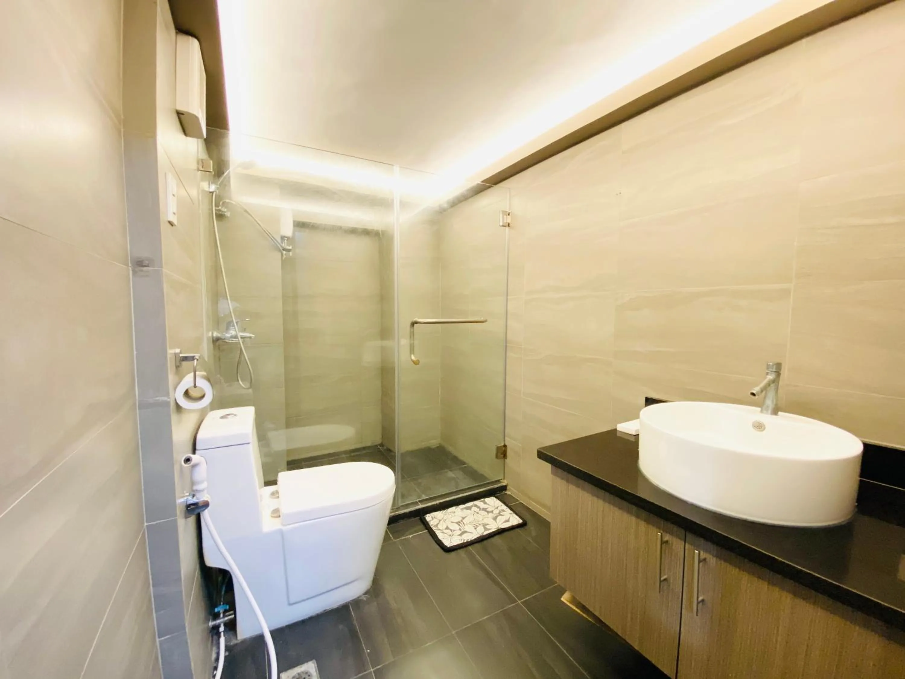 Cebu City Huge Lofts by P&J