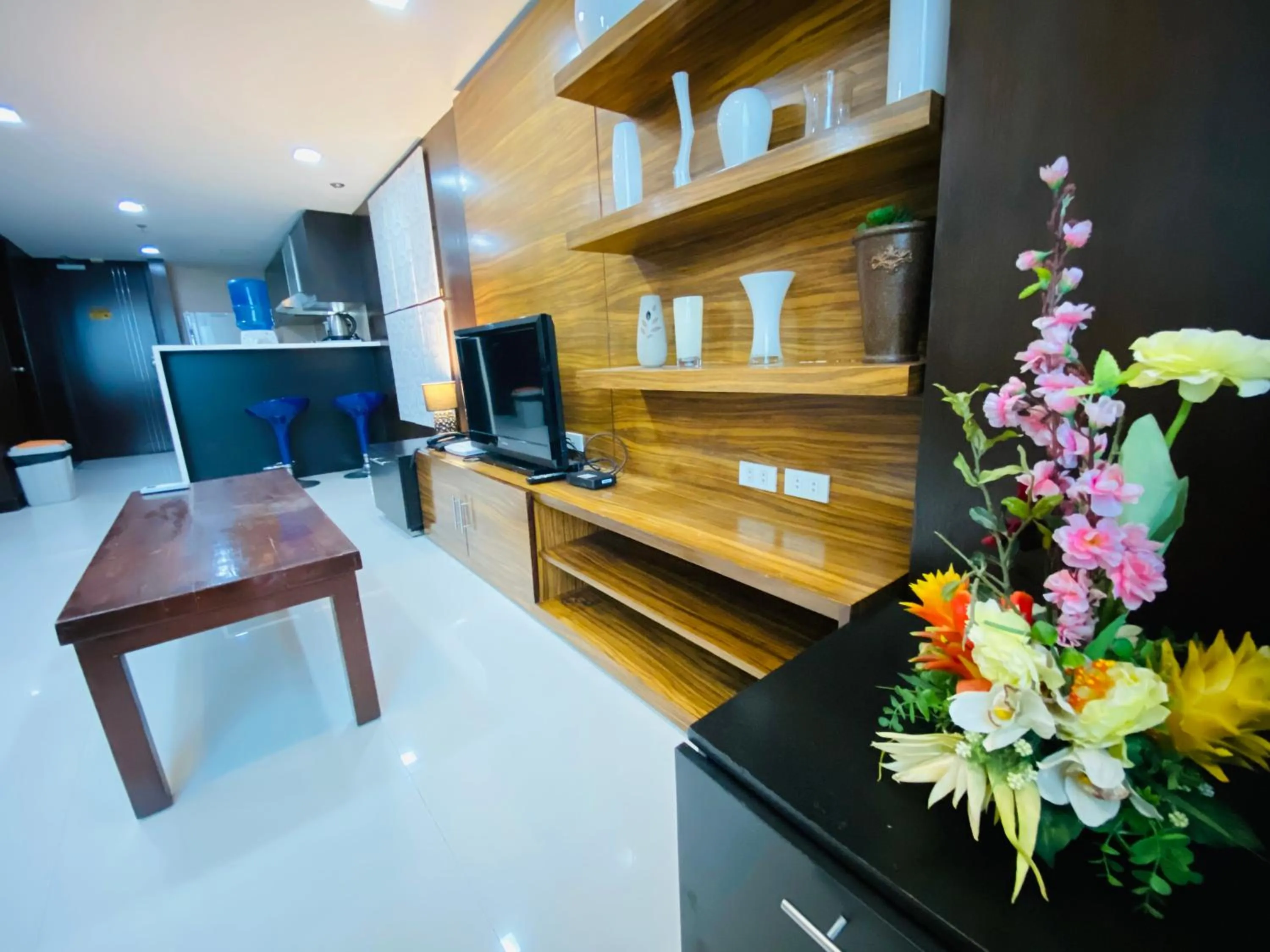 Cebu City Huge Lofts by P&J