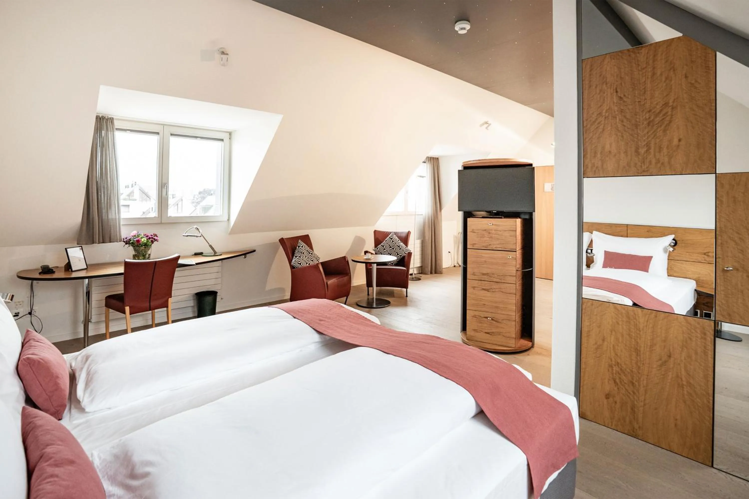 Bed in Tailormade Hotel KRONE Sarnen
