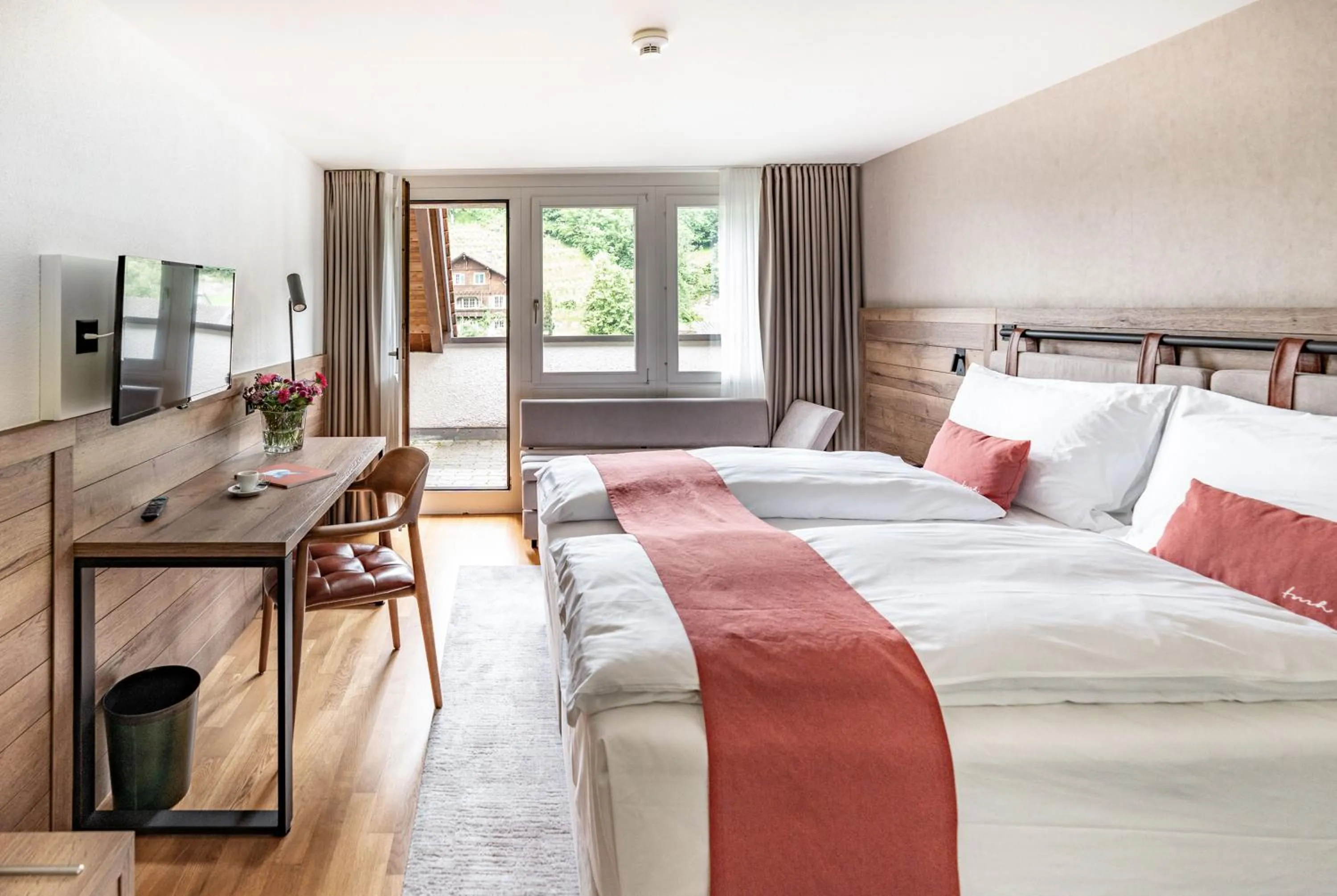 Bed in Tailormade Hotel KRONE Sarnen