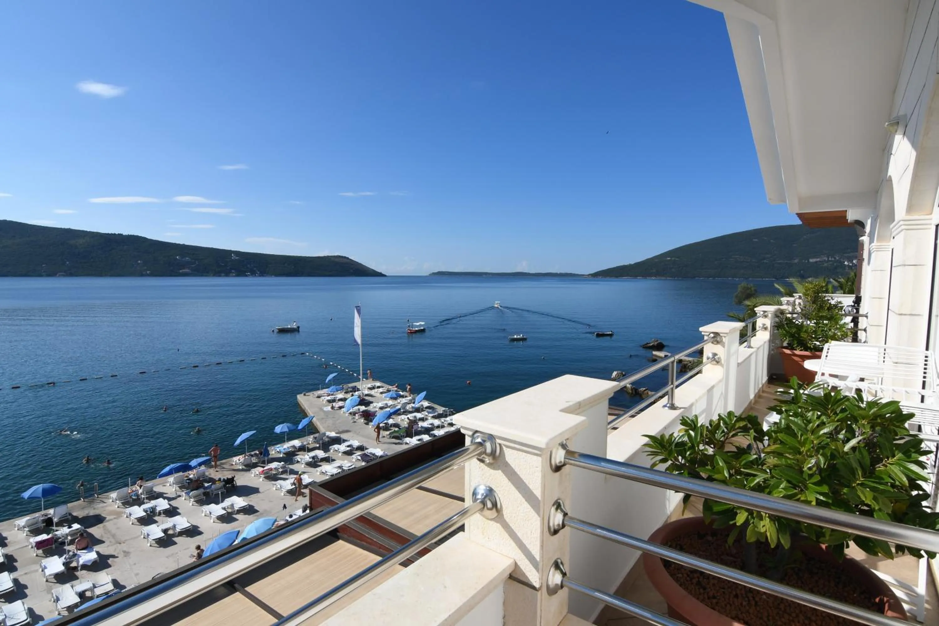 Sea view in Hotel Perla