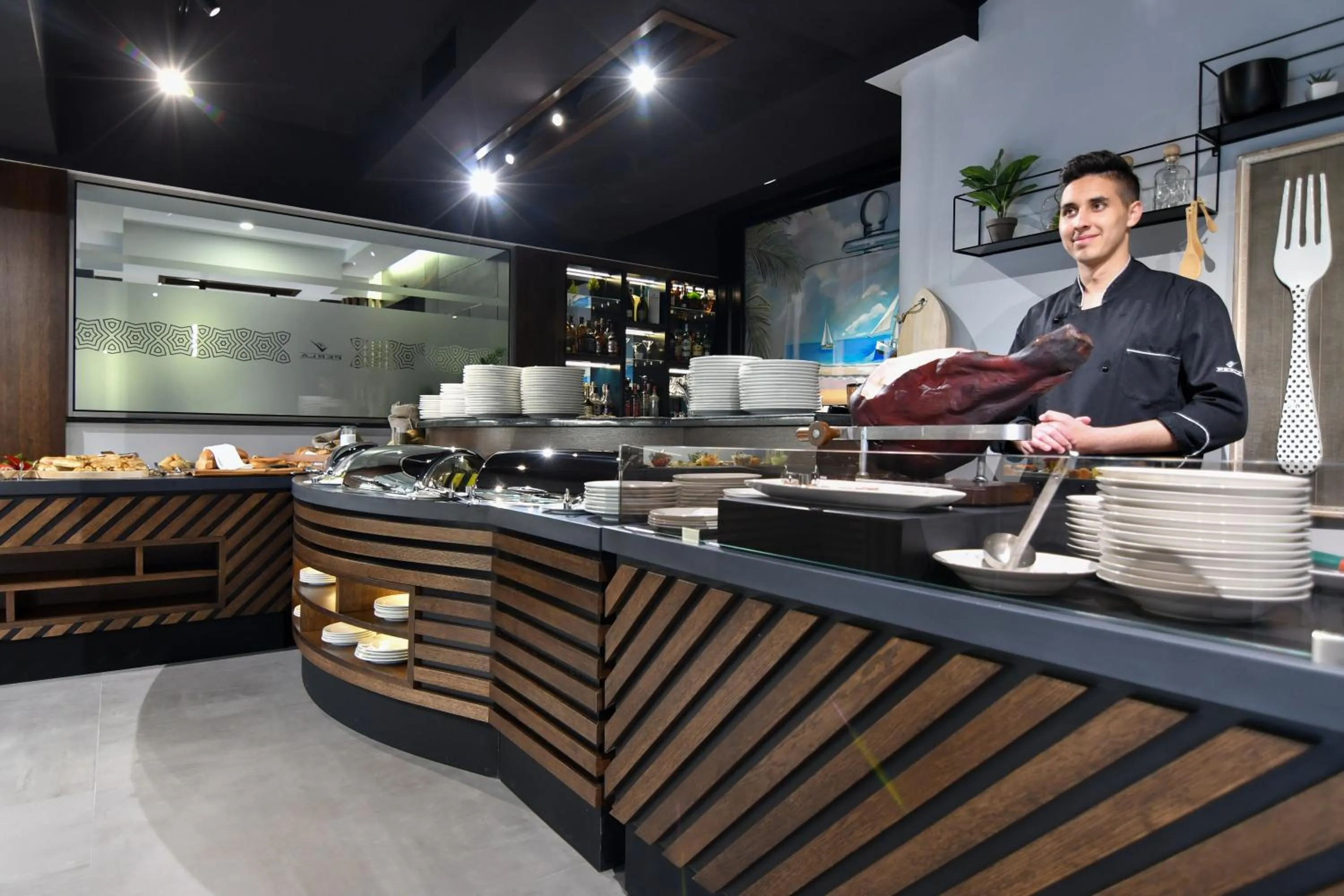 Food and drinks in Hotel Perla