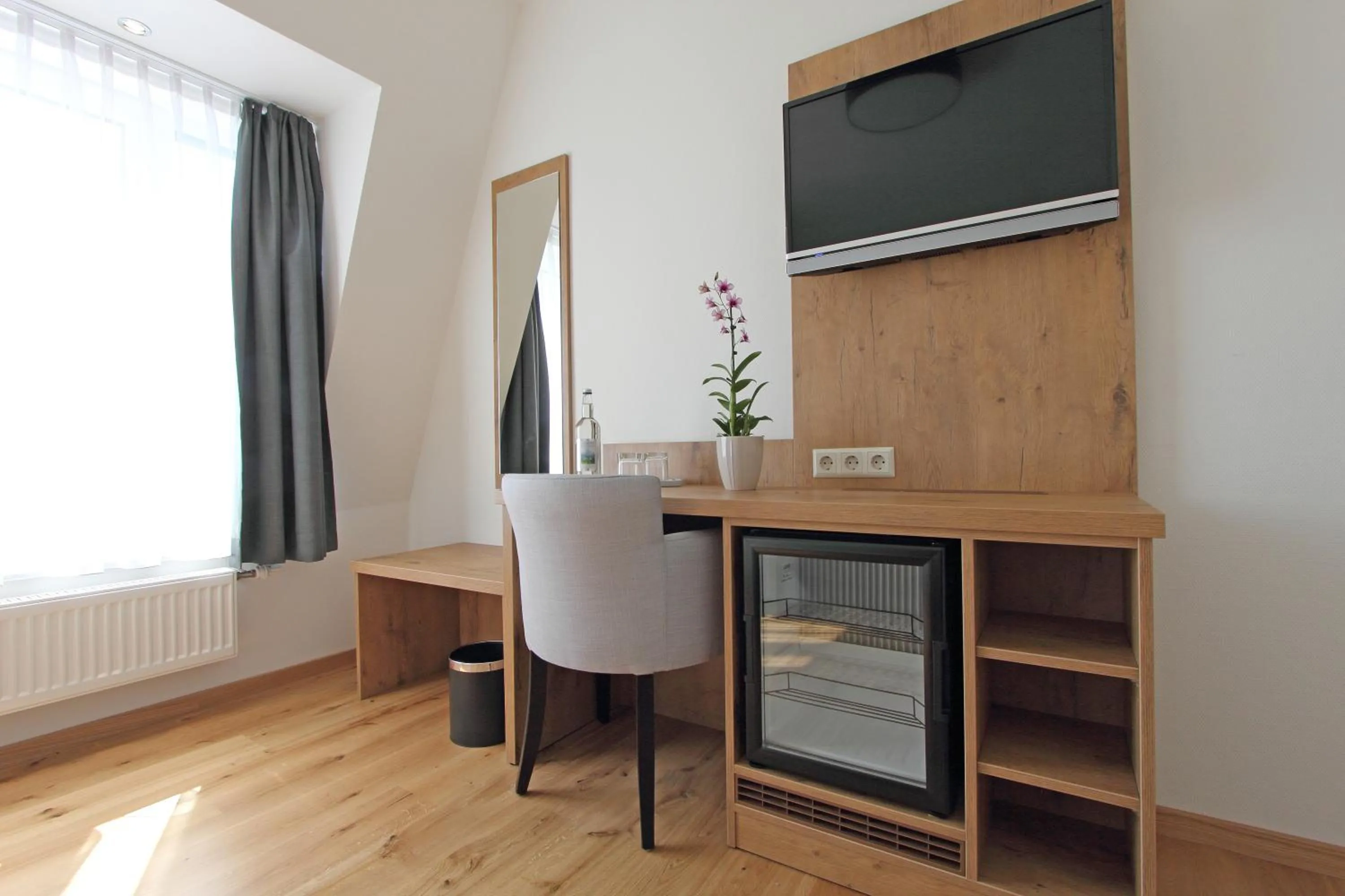 Single Room with Lake View - single occupancy in Adler Hotel & Gasthaus