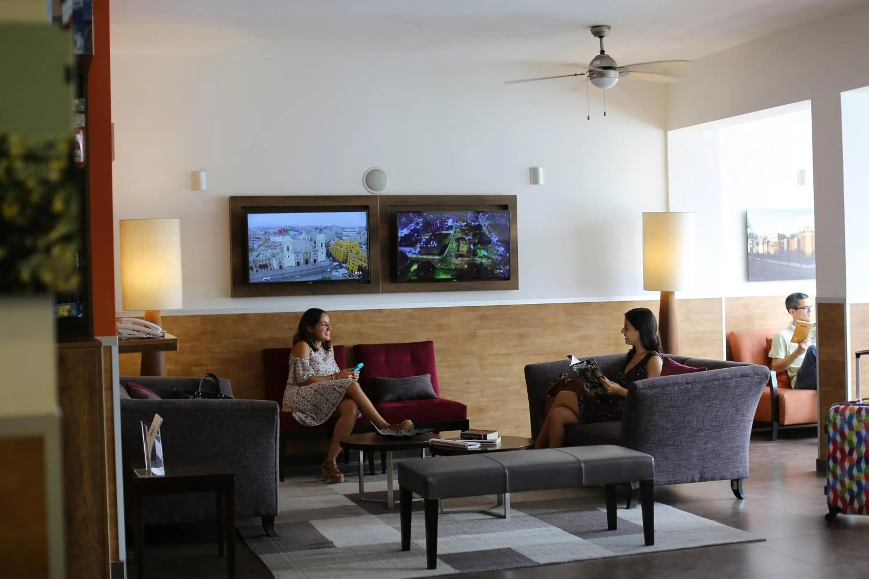 Lobby or reception in Casa Andina Standard Miraflores San Antonio