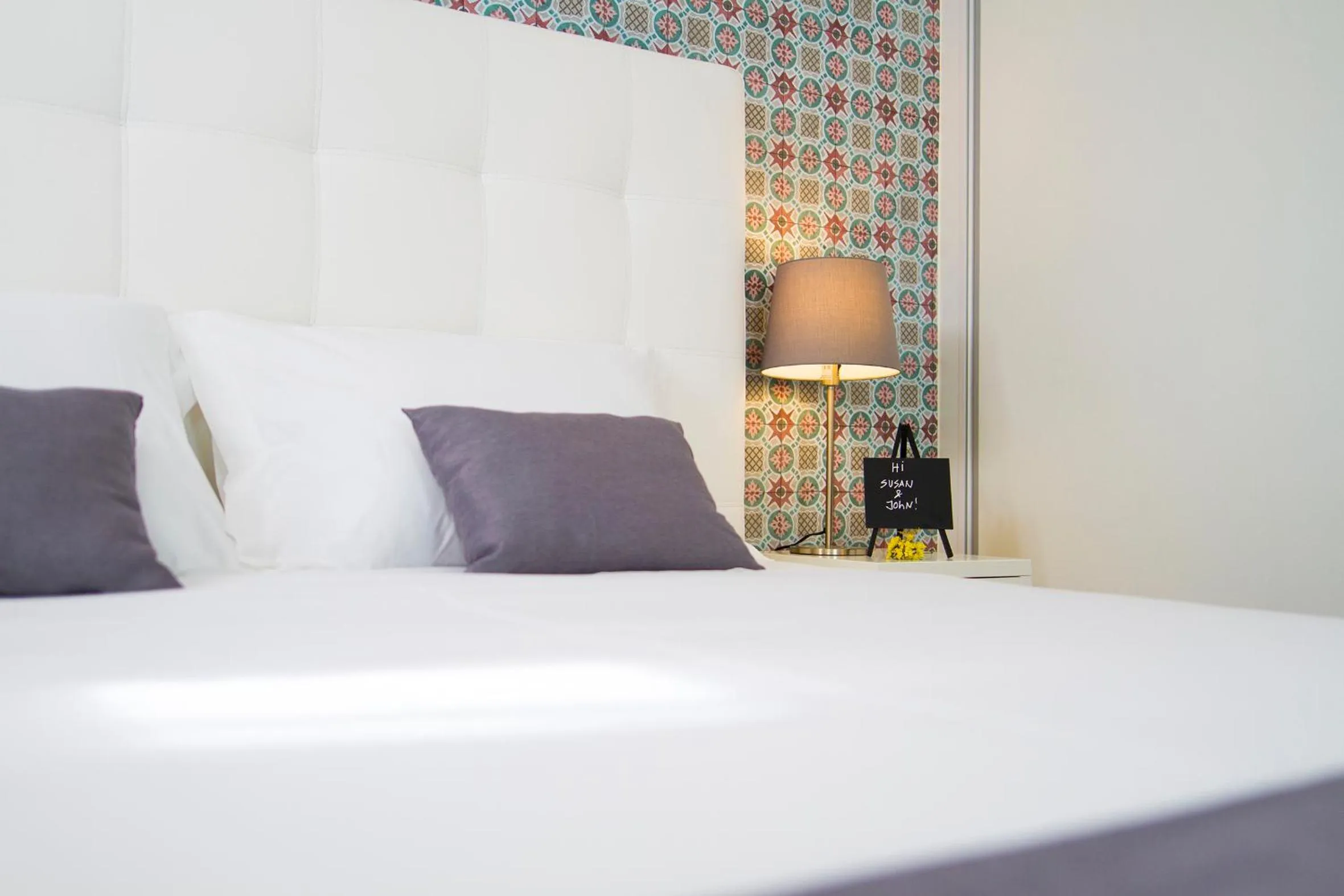 Bedroom, Bed in Art 4 You Cascais Suites