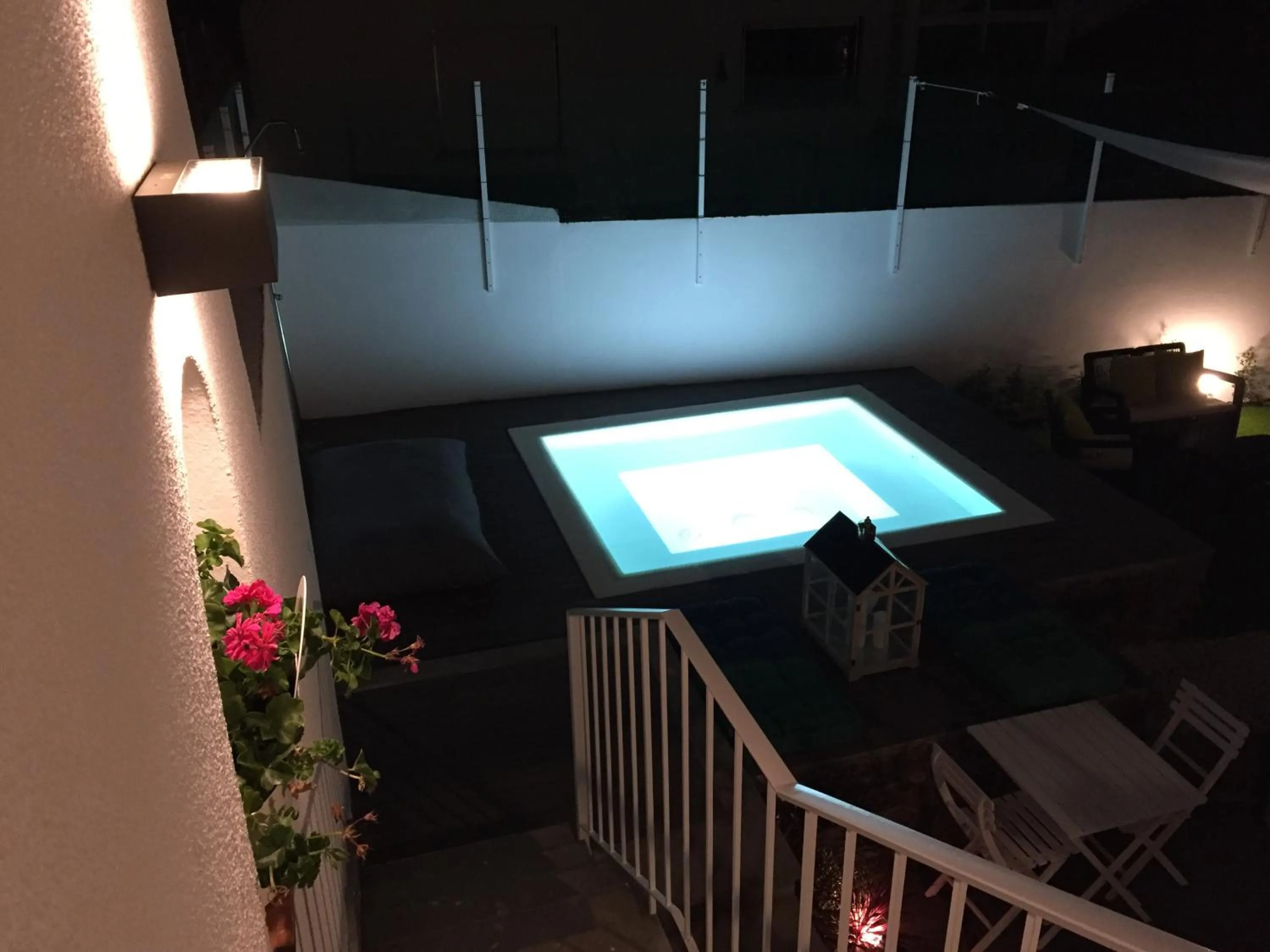 Patio in Art 4 You Cascais Suites