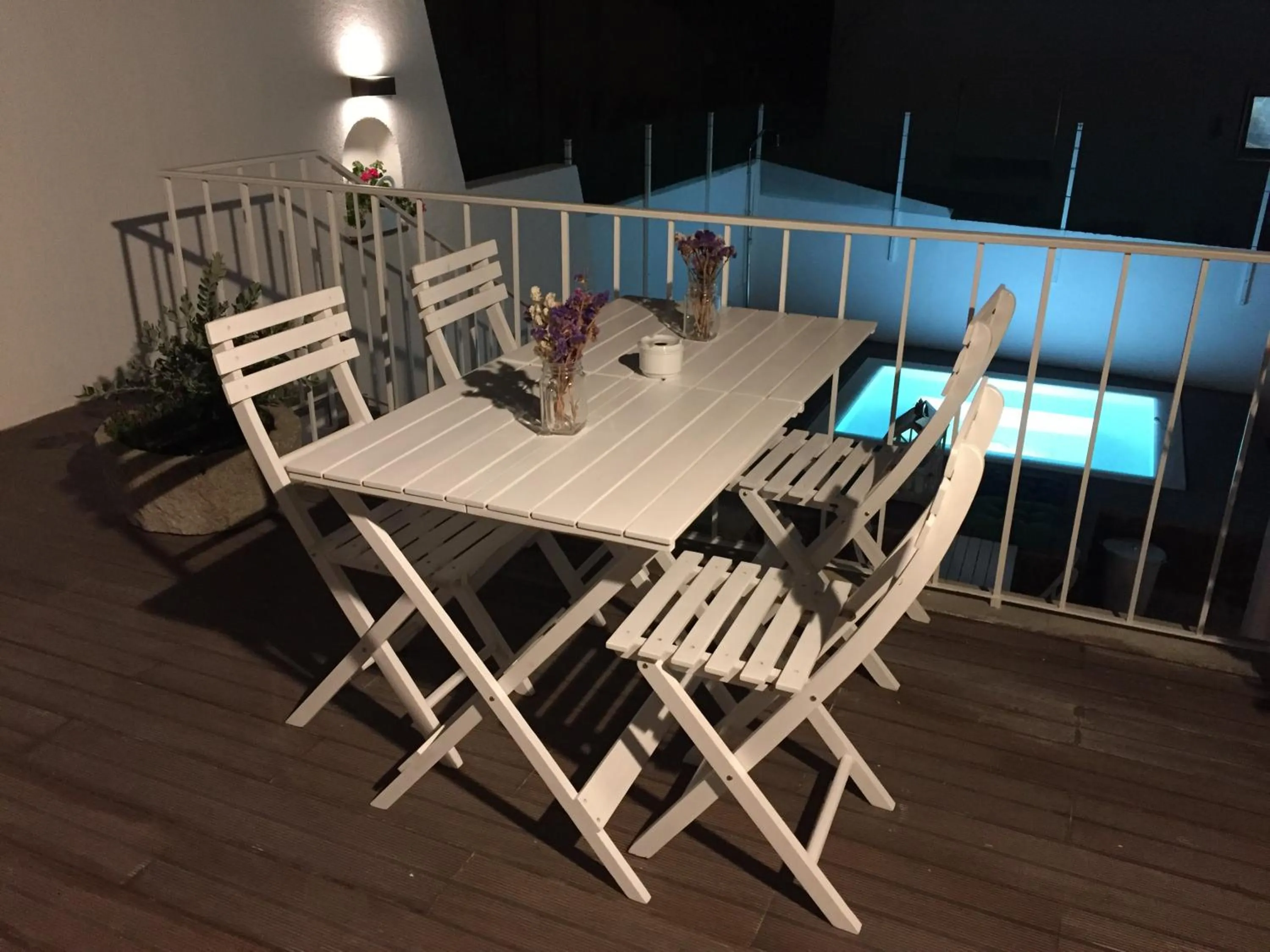 Patio in Art 4 You Cascais Suites