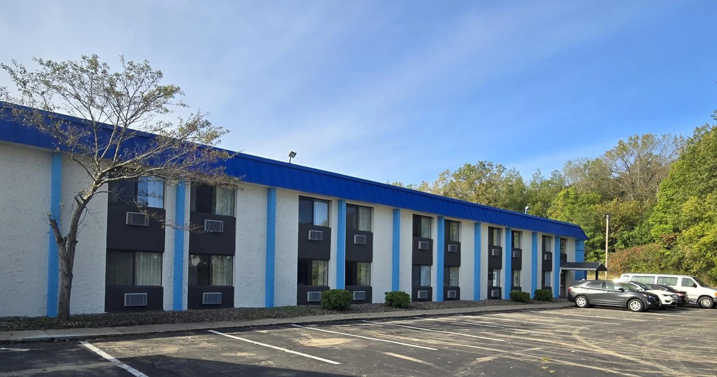 Days Inn by Wyndham Portage Cascade Mountain area