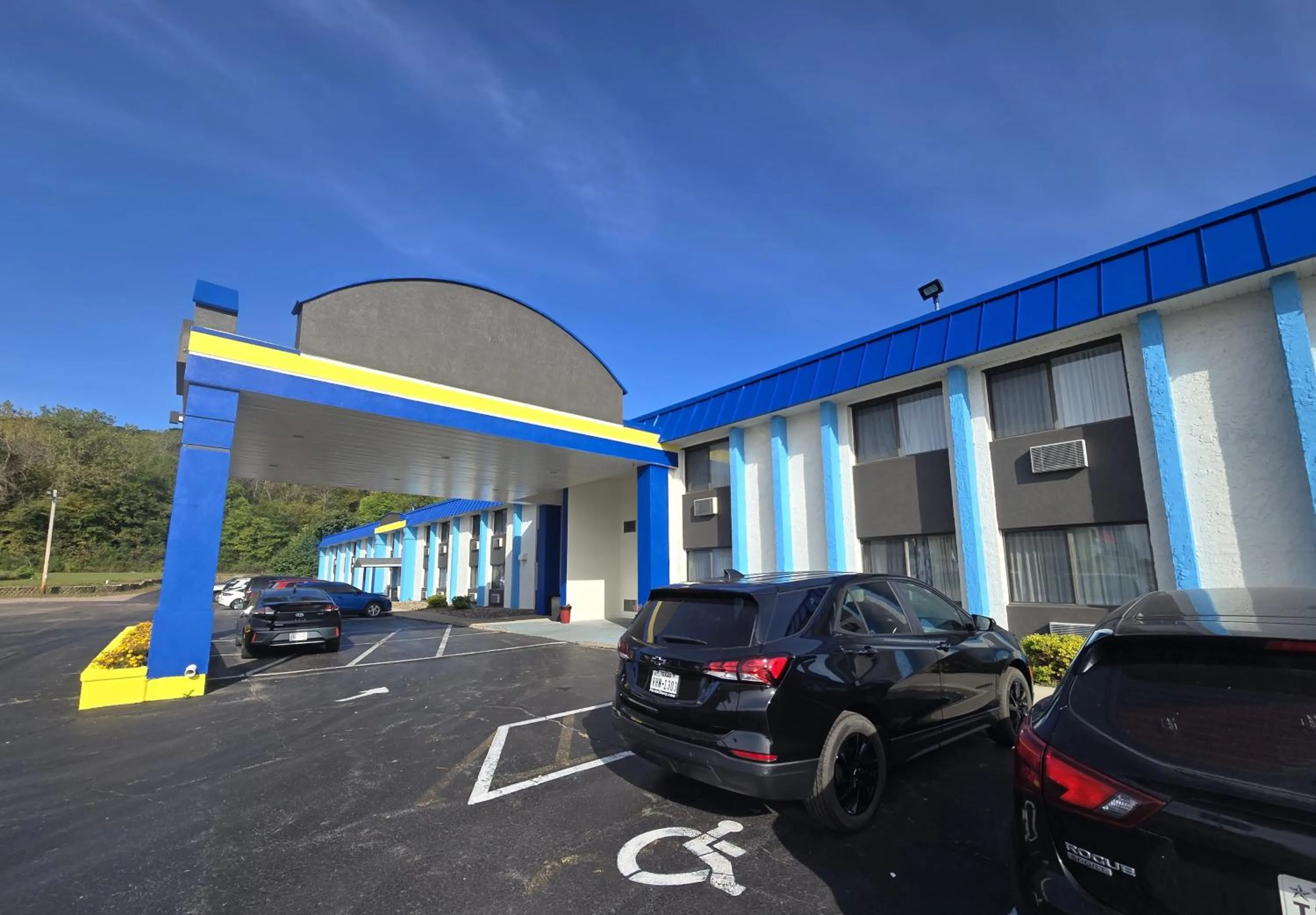 Days Inn by Wyndham Portage Cascade Mountain area