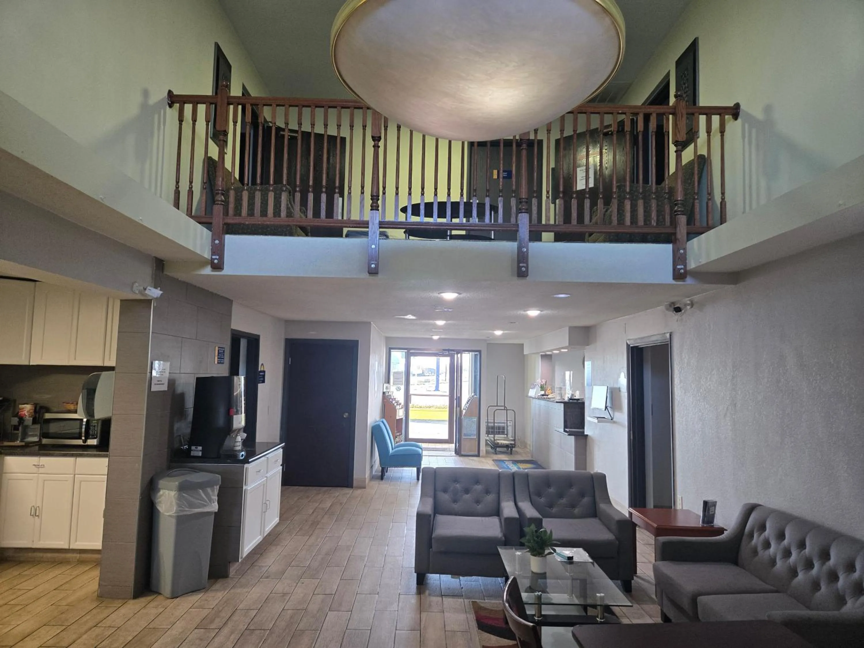 Days Inn by Wyndham Portage Cascade Mountain area