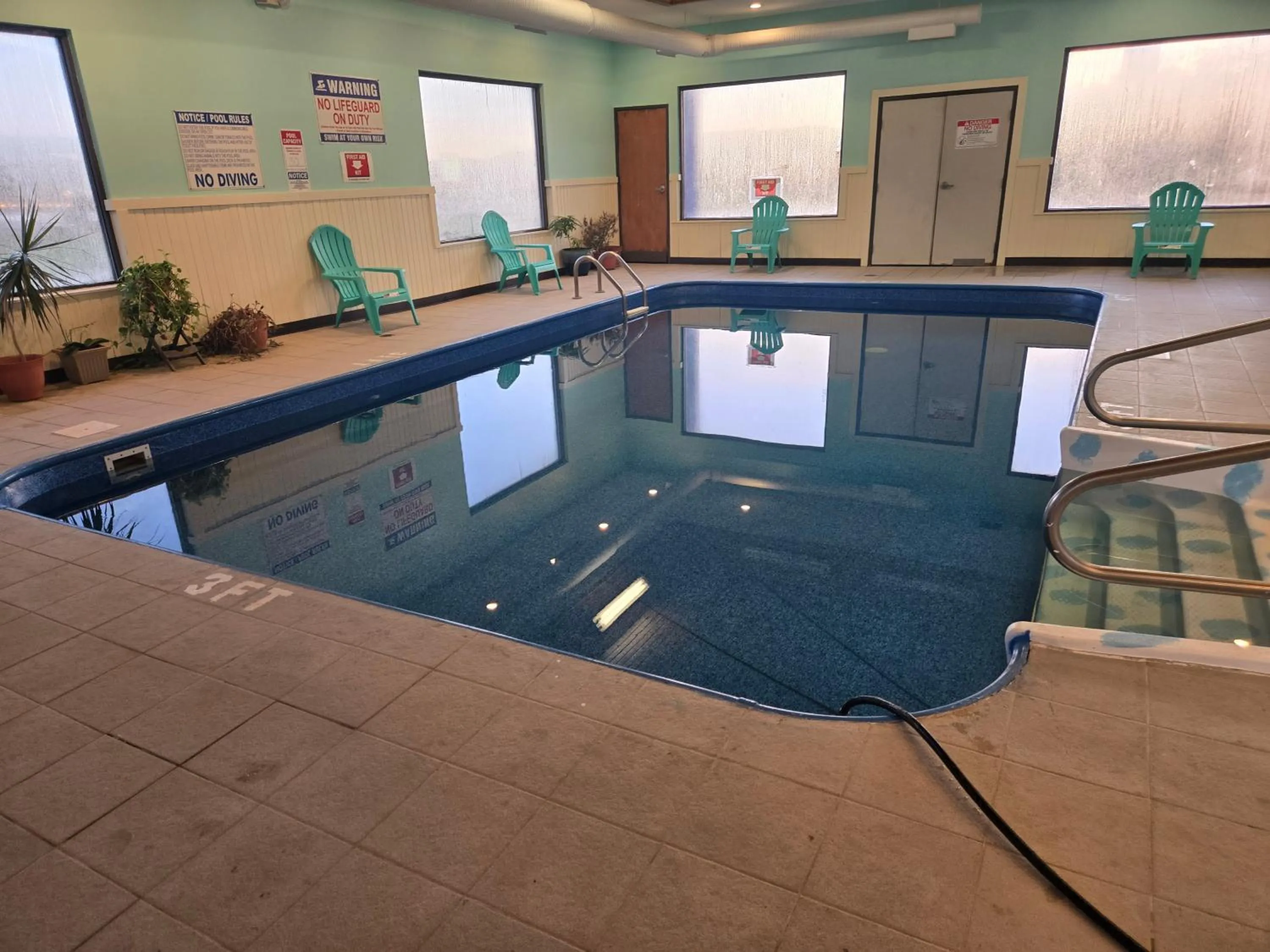 Days Inn by Wyndham Portage Cascade Mountain area