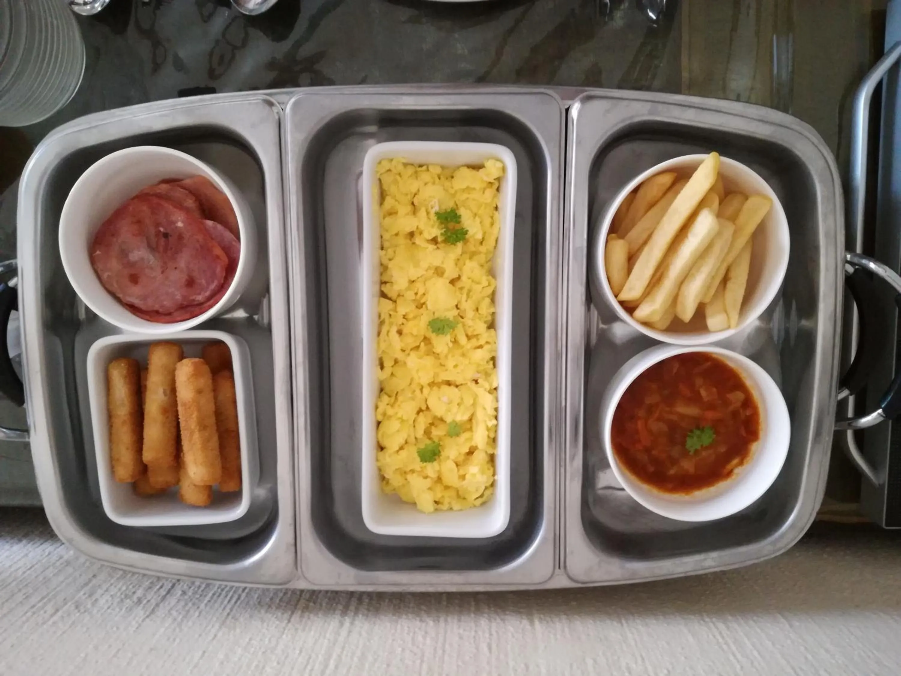 Breakfast in All over Africa Guest house