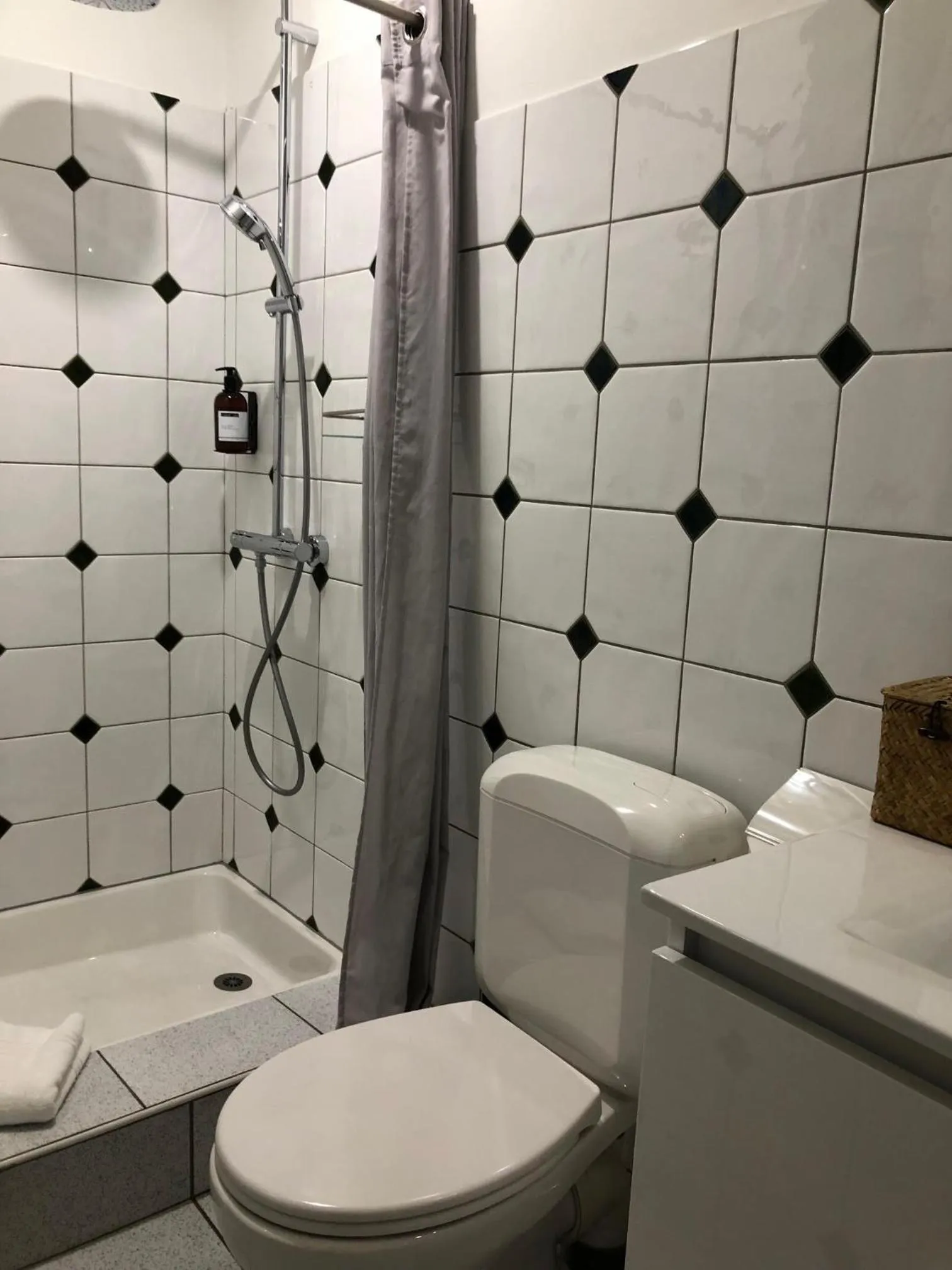 Property building in Le Homard Bleu