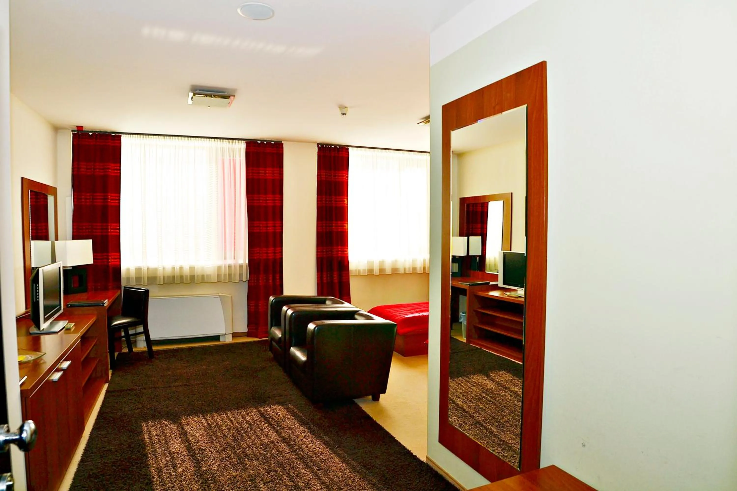 Photo of the whole room in Aston Hotel