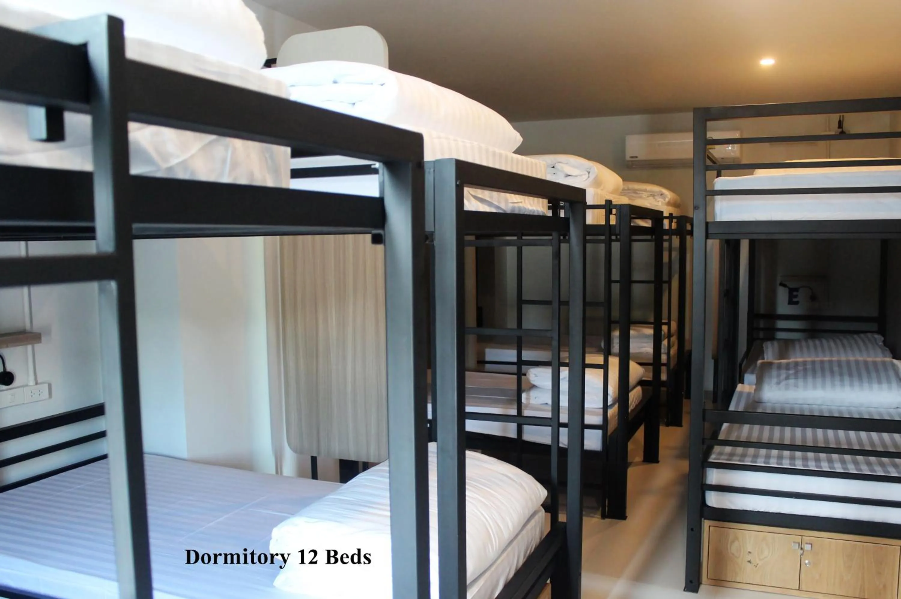 Bed in Phuket Marine Poshtel - SHA Plus