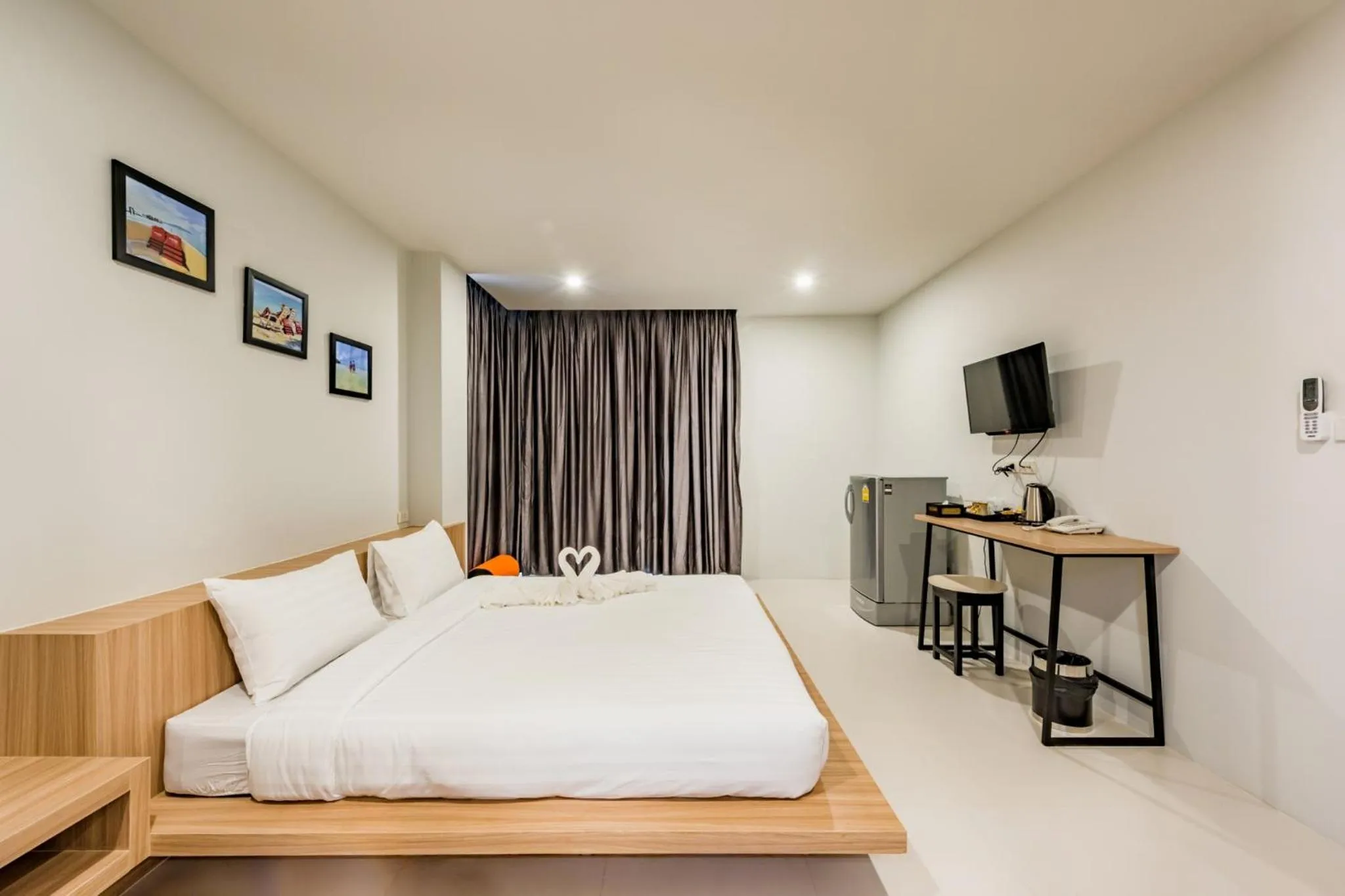Bed in Phuket Marine Poshtel - SHA Plus