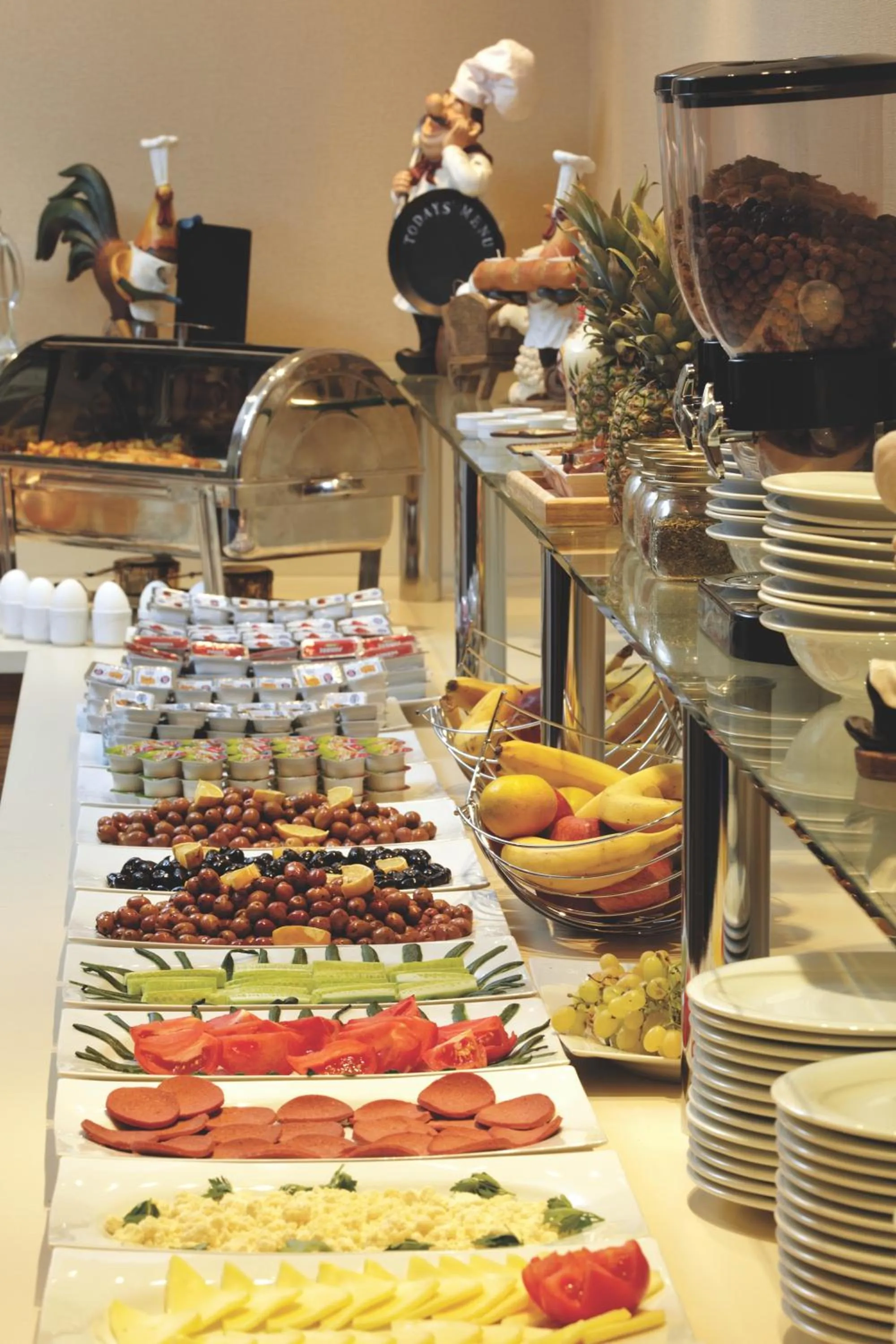 Food in Susuzlu Hotel