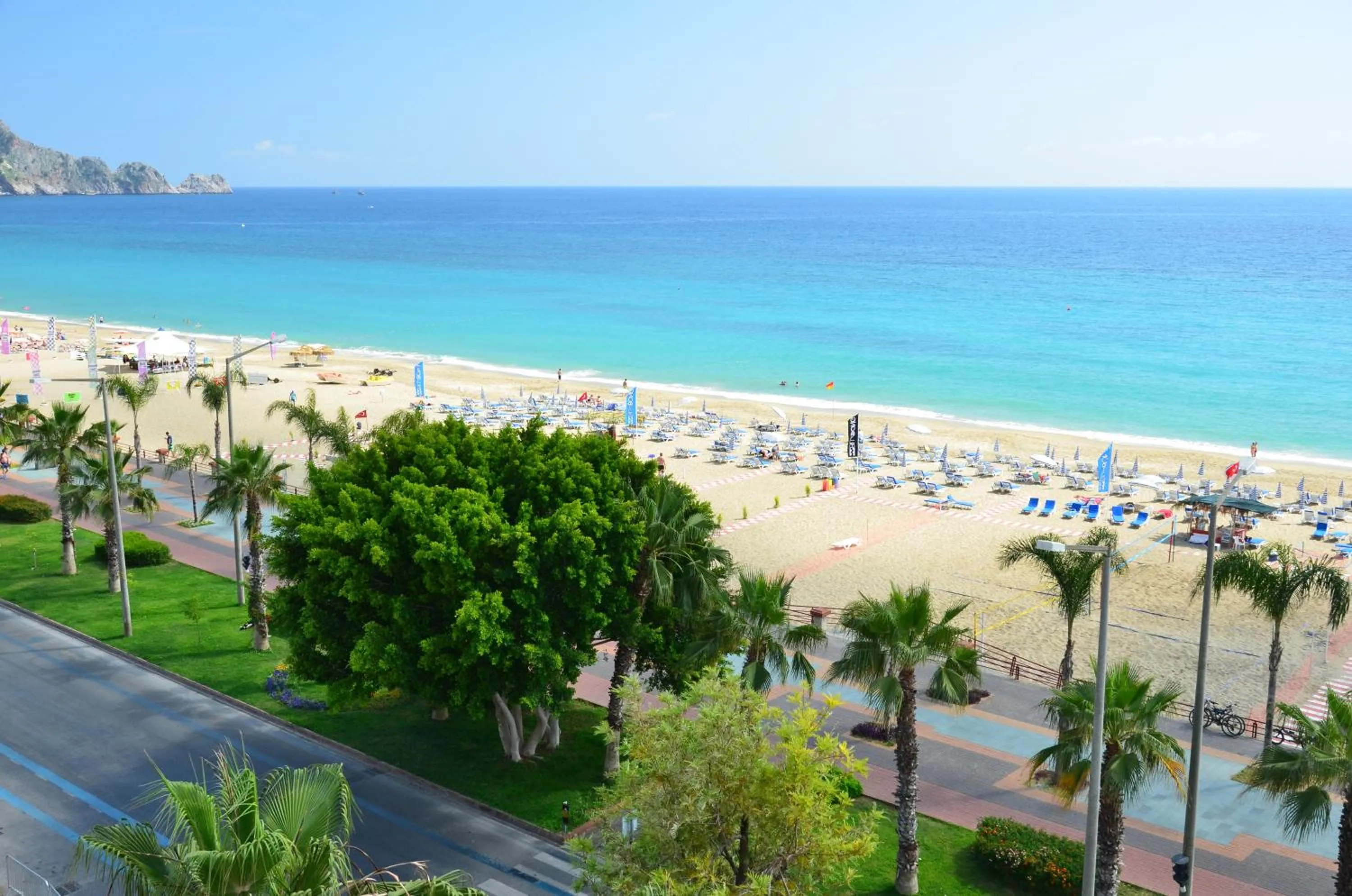 Beach in Kleopatra Balik Hotel