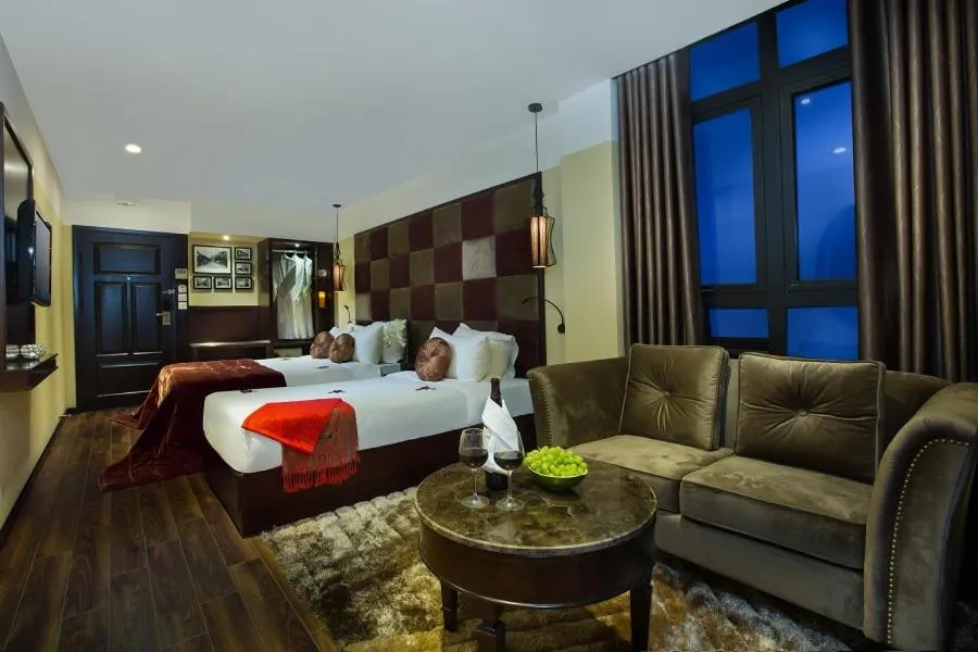 Photo of the whole room, Bed in Ambassador Hanoi Hotel & Spa