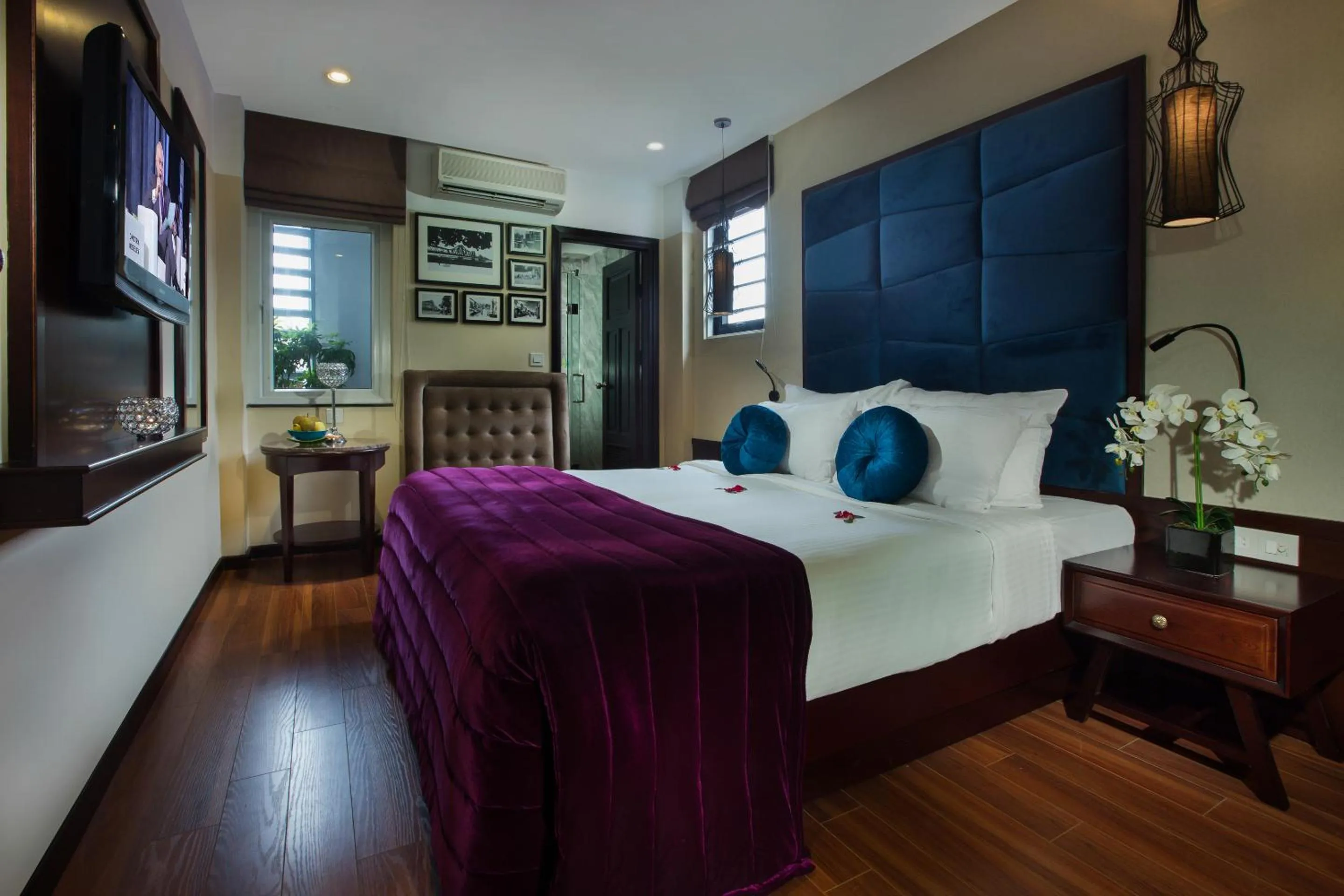Bedroom, Bed in Ambassador Hanoi Hotel & Spa