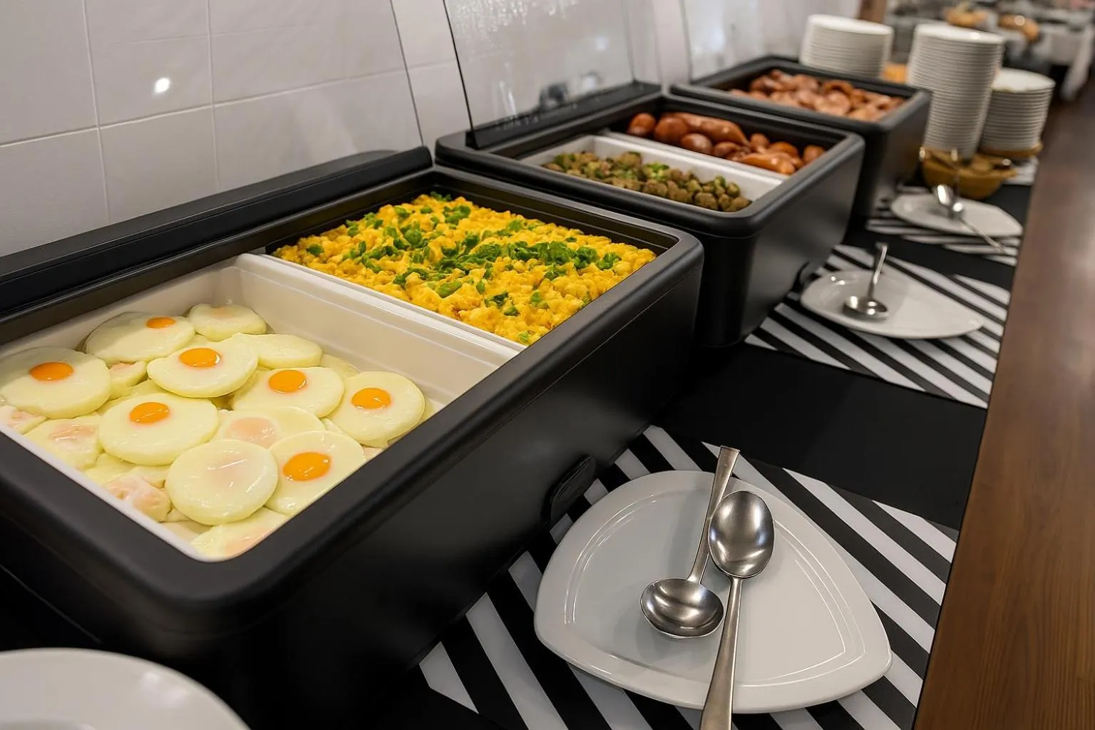 Buffet breakfast in Hotel Bratislava