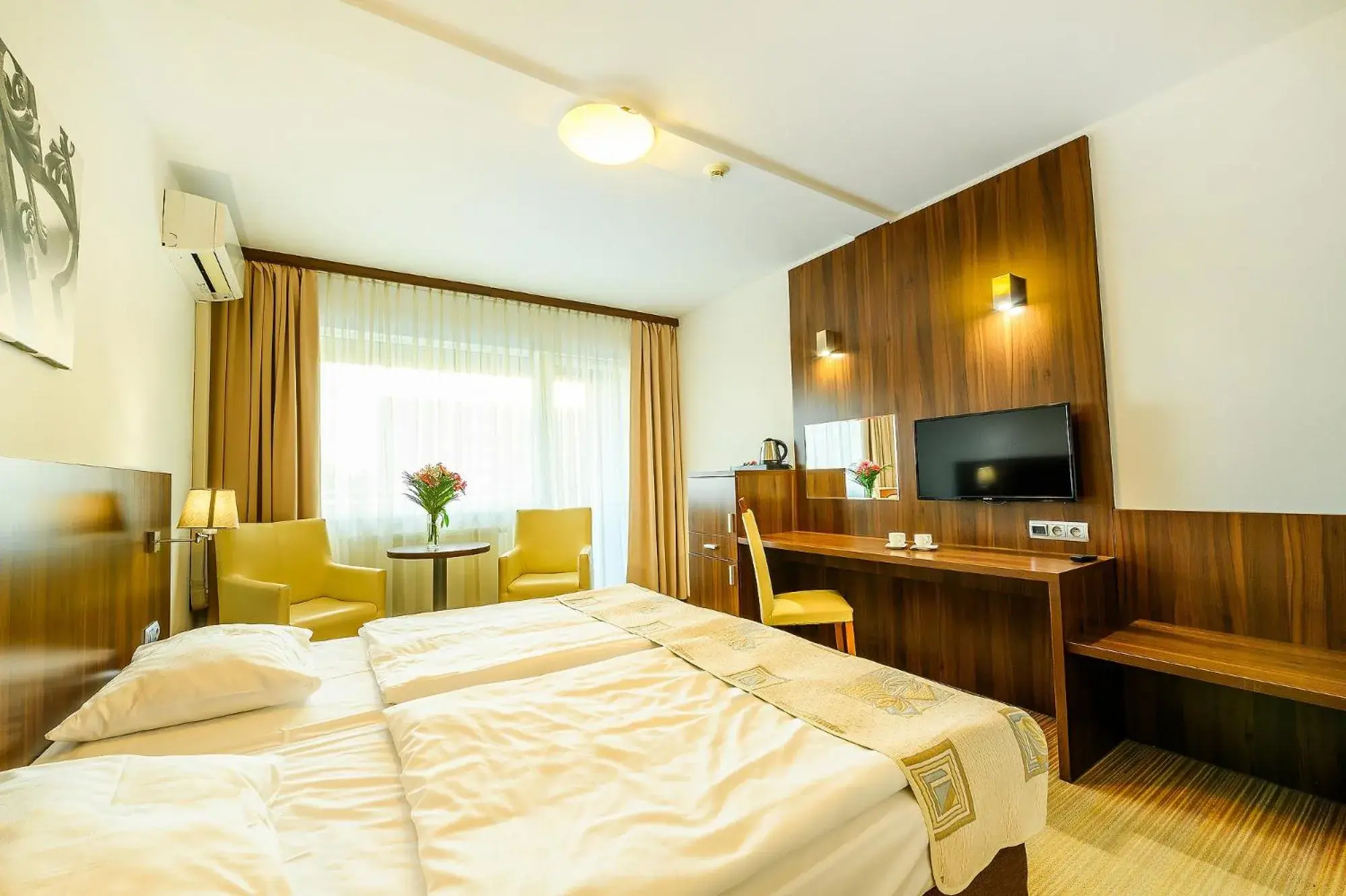 Superior Double Room in Hotel Bratislava Superior Double Room in Hotel Bratislava